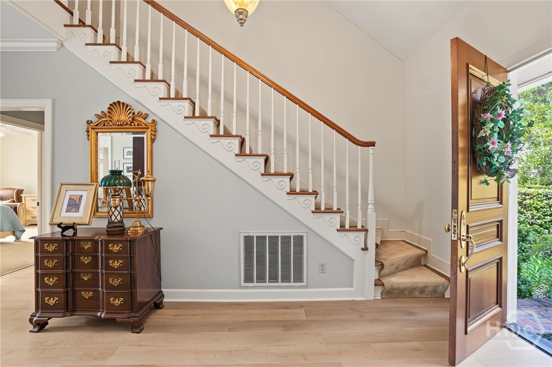 Photo 3 of Single family home for sale at 16 Cricket Ct, Savannah, GA 31411 | MLS# SA366093 | Listing updated on 2026-10-08