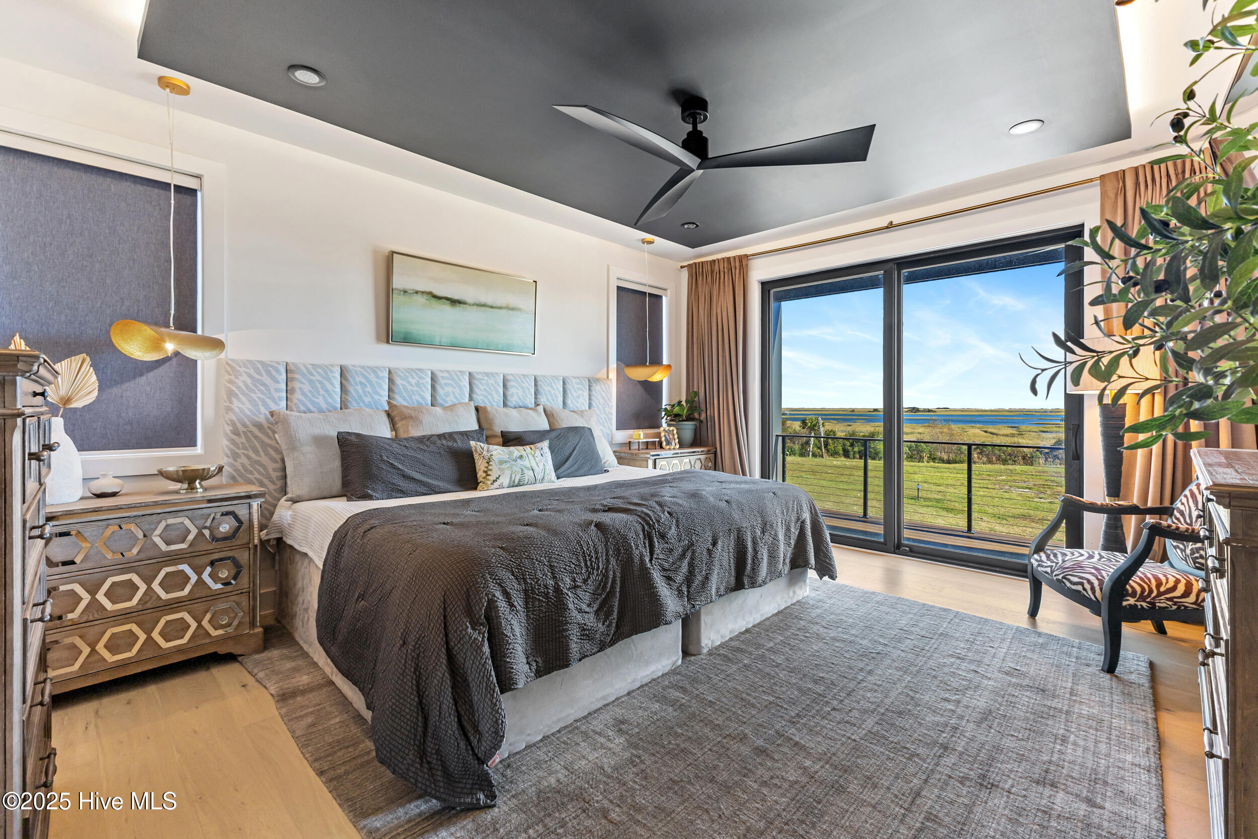 100541320 | Photo 26