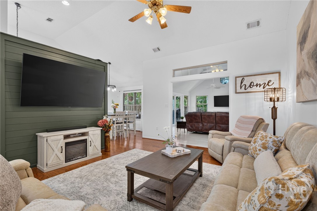 3rd image of 127 Salt Landing Cir, Savannah, GA 31405 | MLS# SA362944