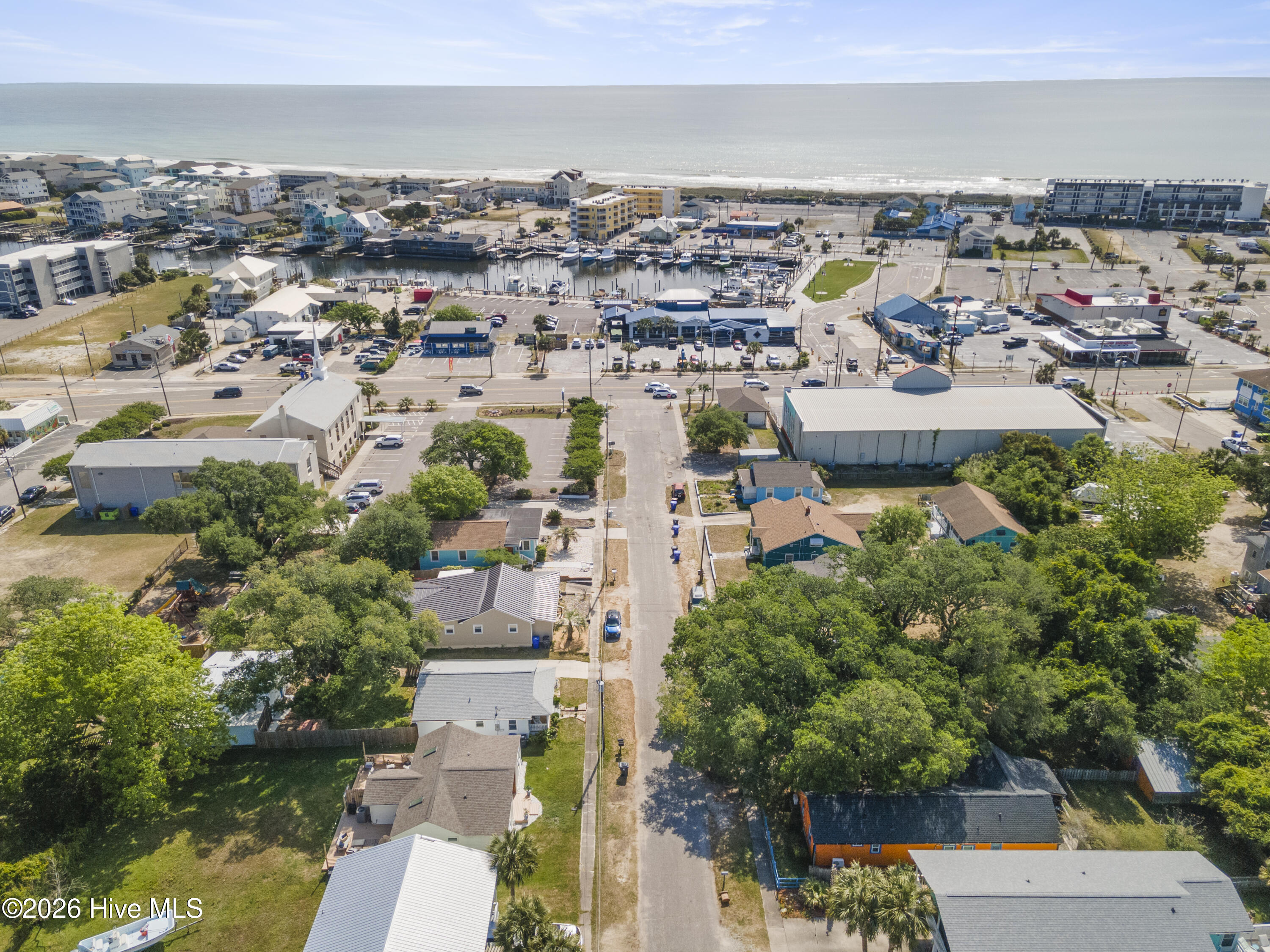 100566755 | Photo 82