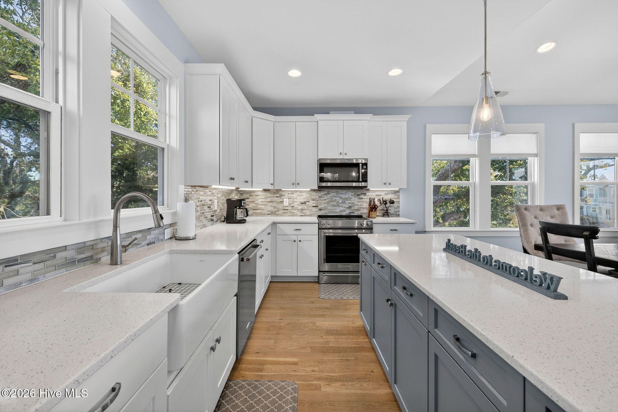 100555163 | Photo 16