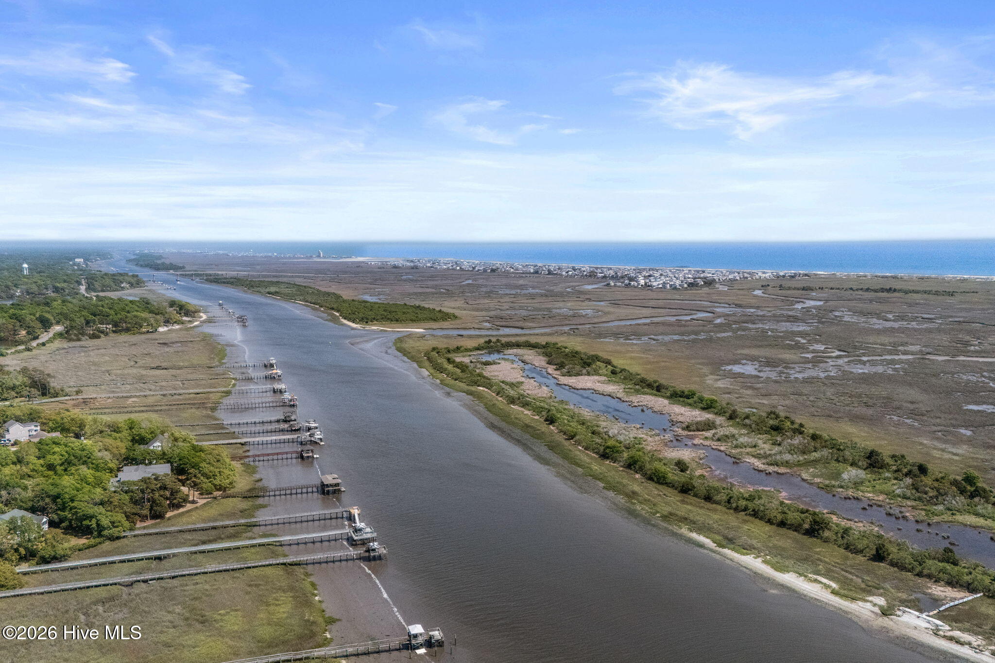 100568213 | Photo 56