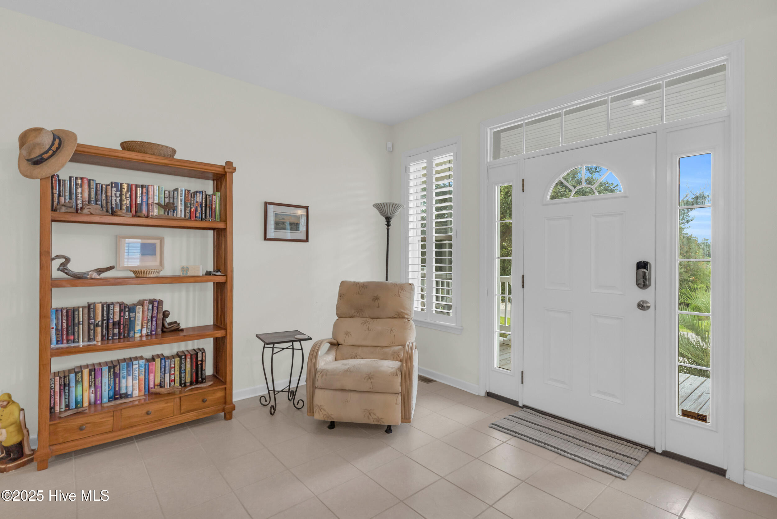 100522612 | Photo 10