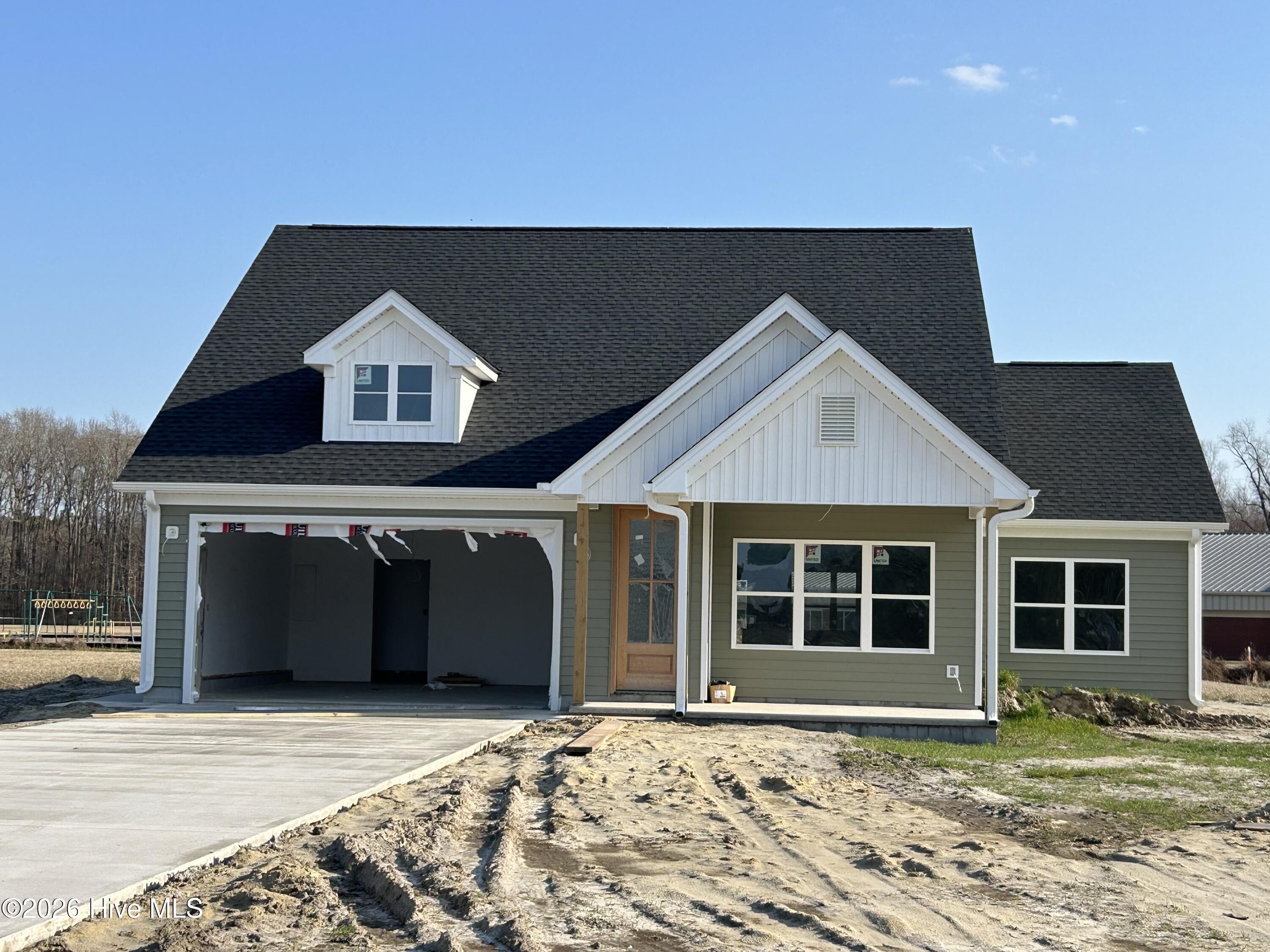 Homes for sale in Hertford, NC | 114 Hampton Pl, Hertford, NC 27944 | MLS# 100533824