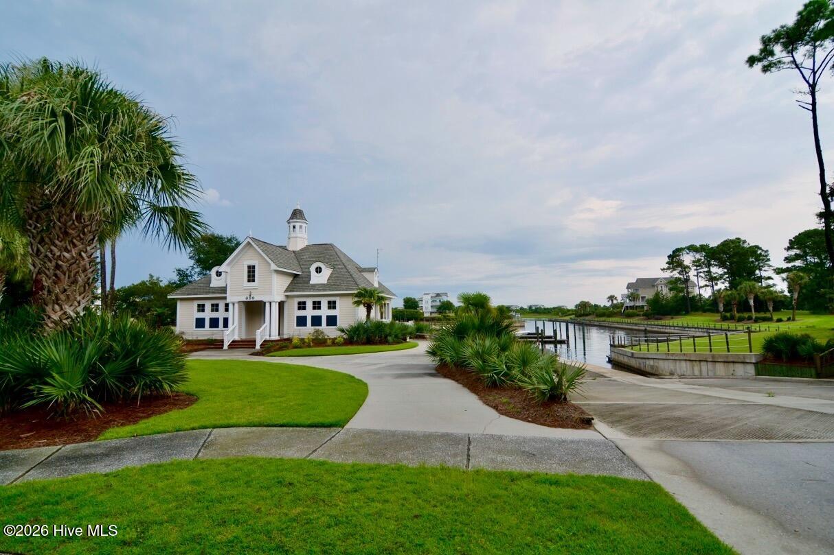 100553756 | Photo 11