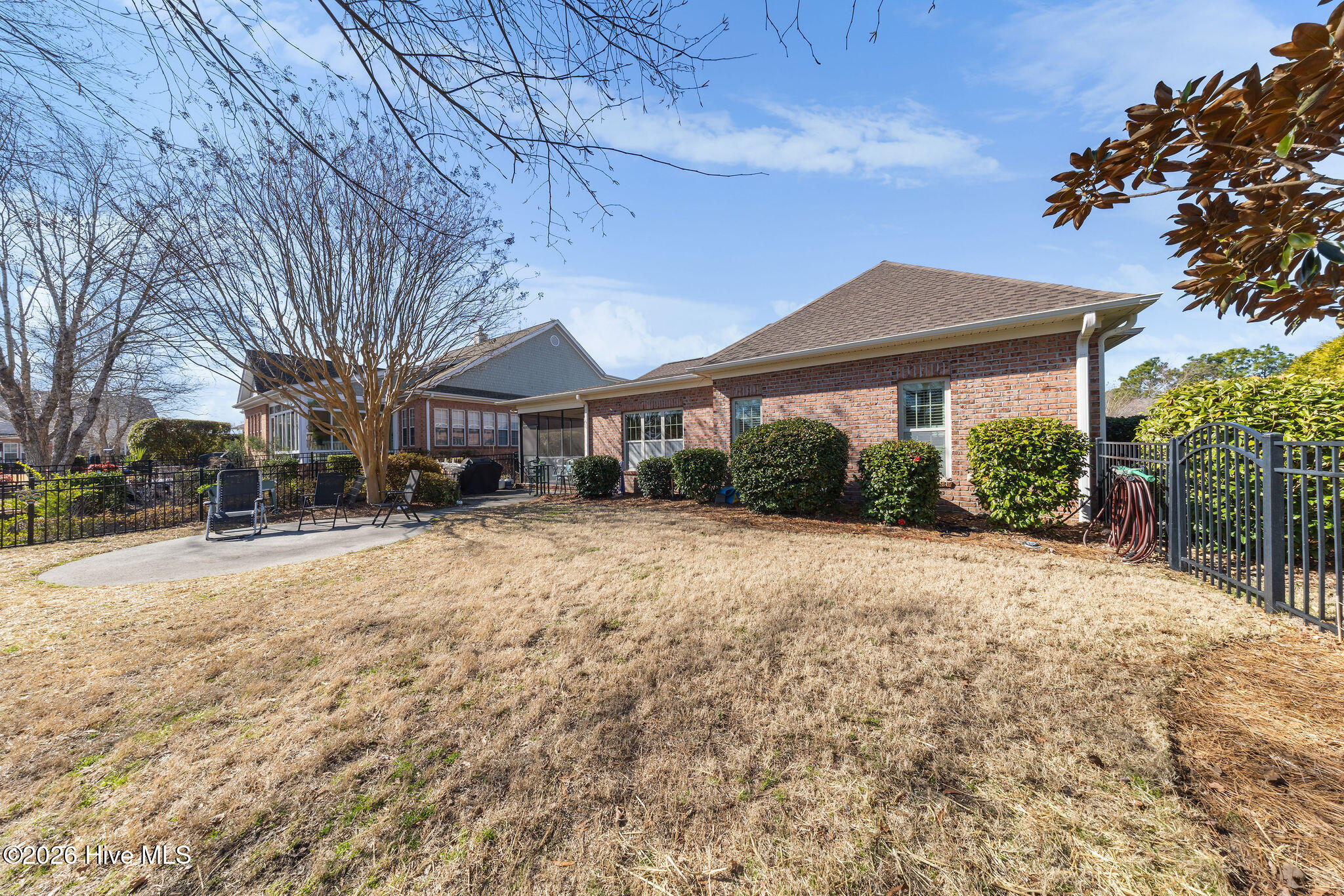 100554560 | Photo 23