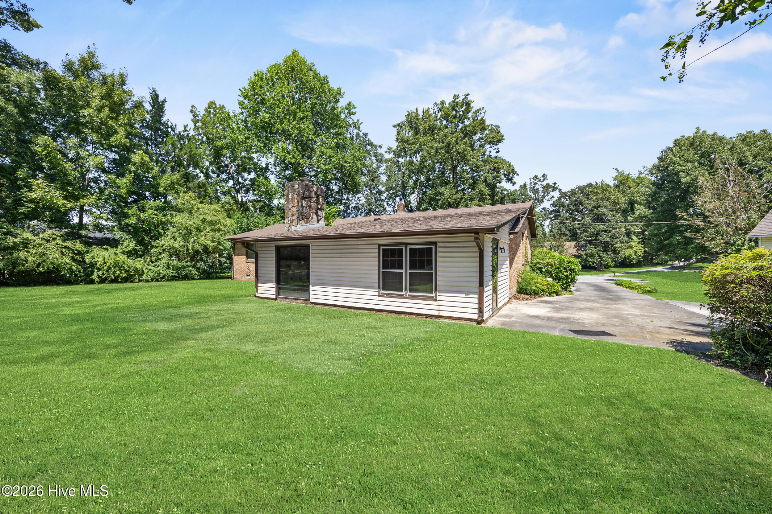 5 Forest Court,Jacksonville