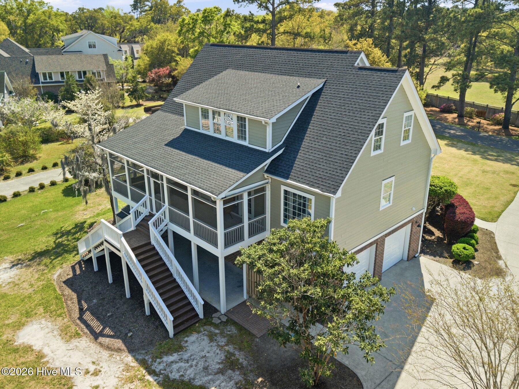 100564034 | Photo 49