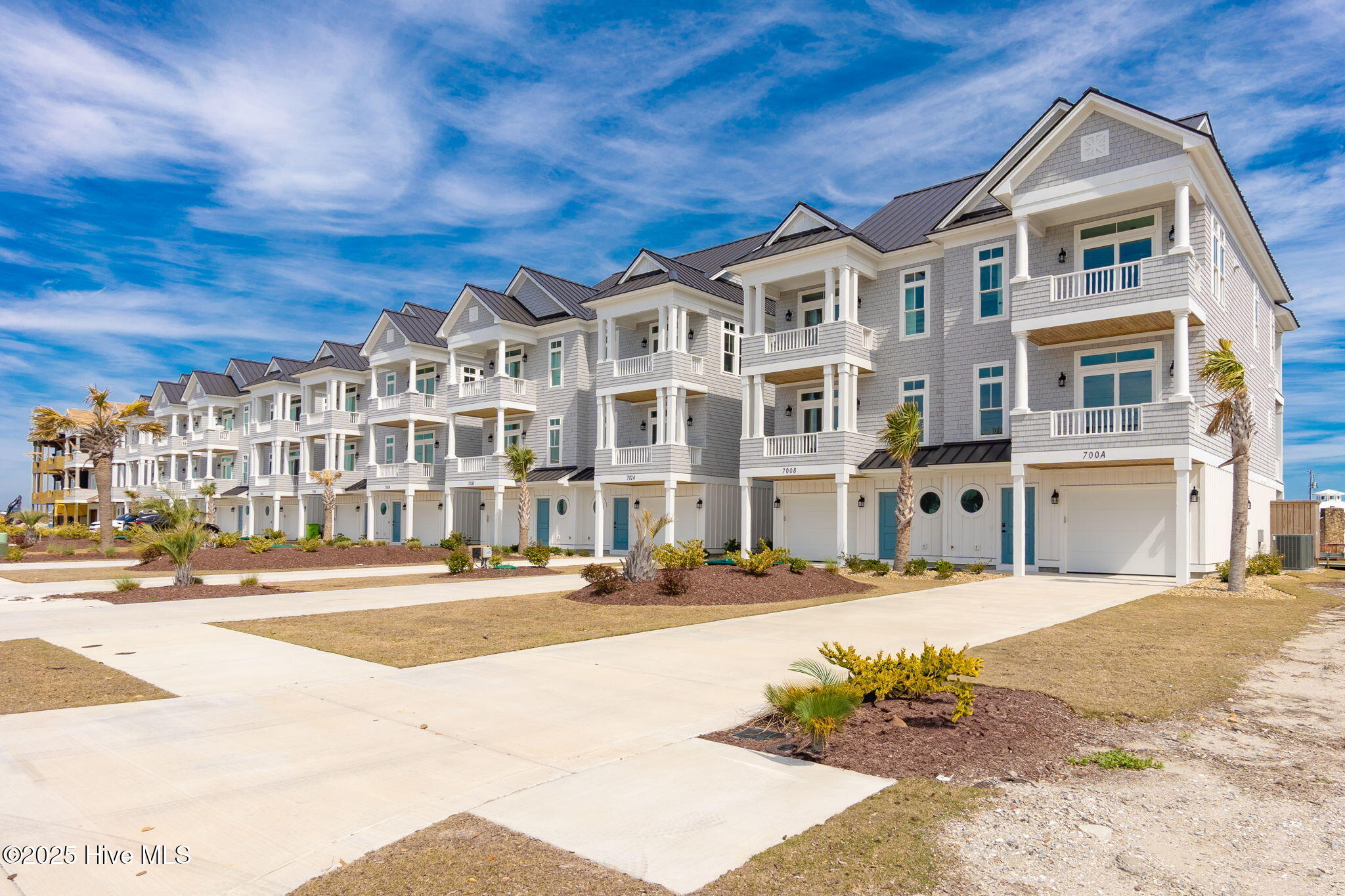 2-web-or-mls-chadwick-visuals-700-b-show