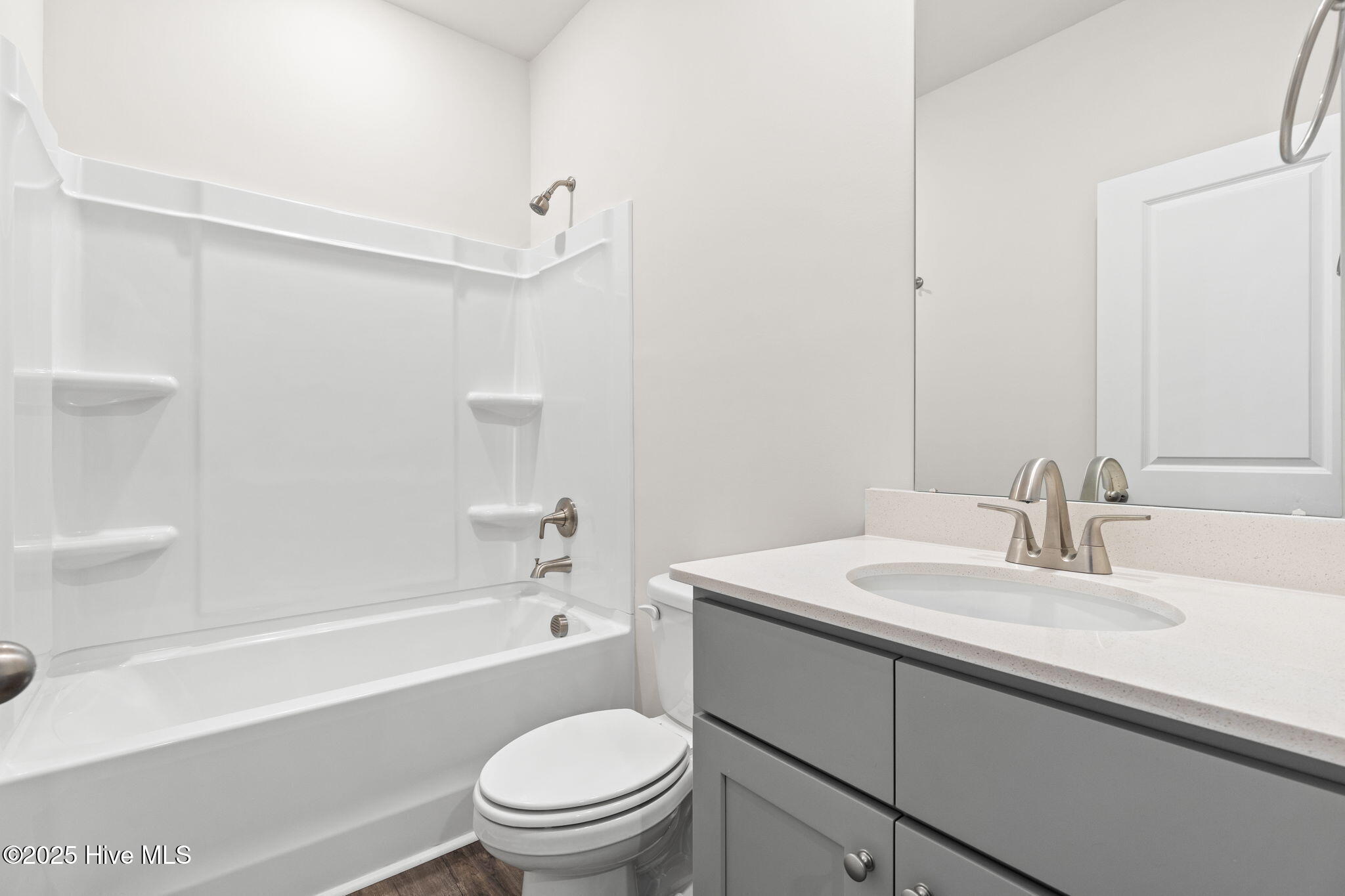 100546635 | Photo 36