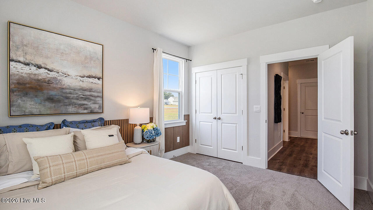 100567119 | Photo 31