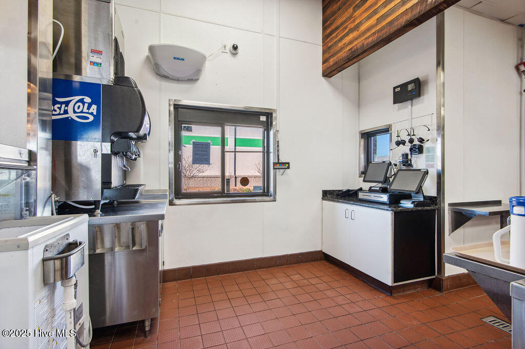 2470 Gum Branch Road, Jacksonville, NC, 28546