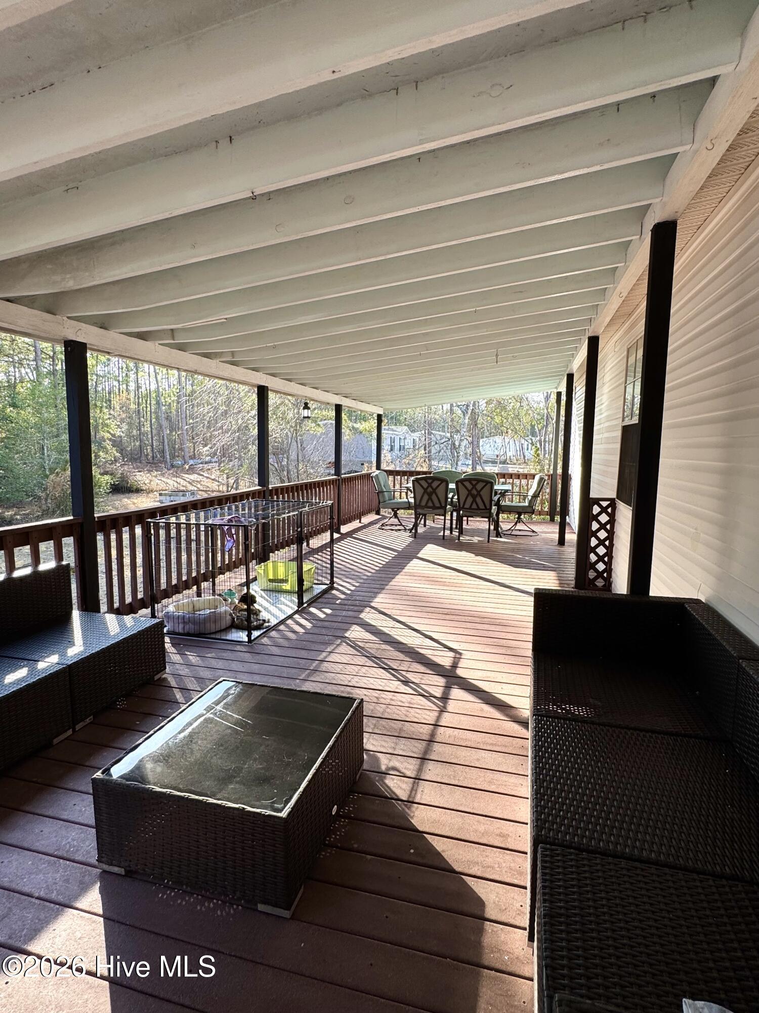 100548811 | Photo 10