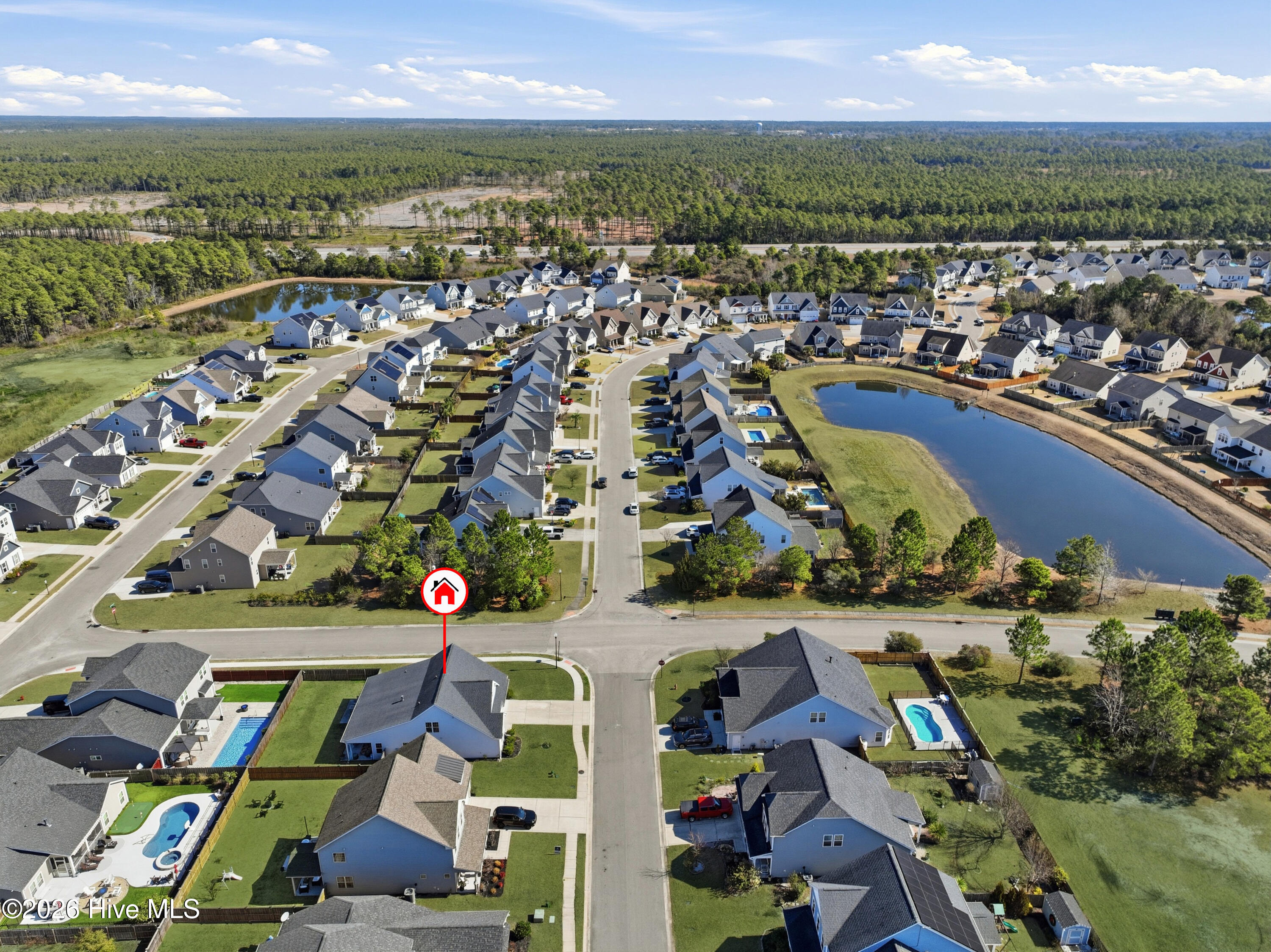 100557354 | Photo 75