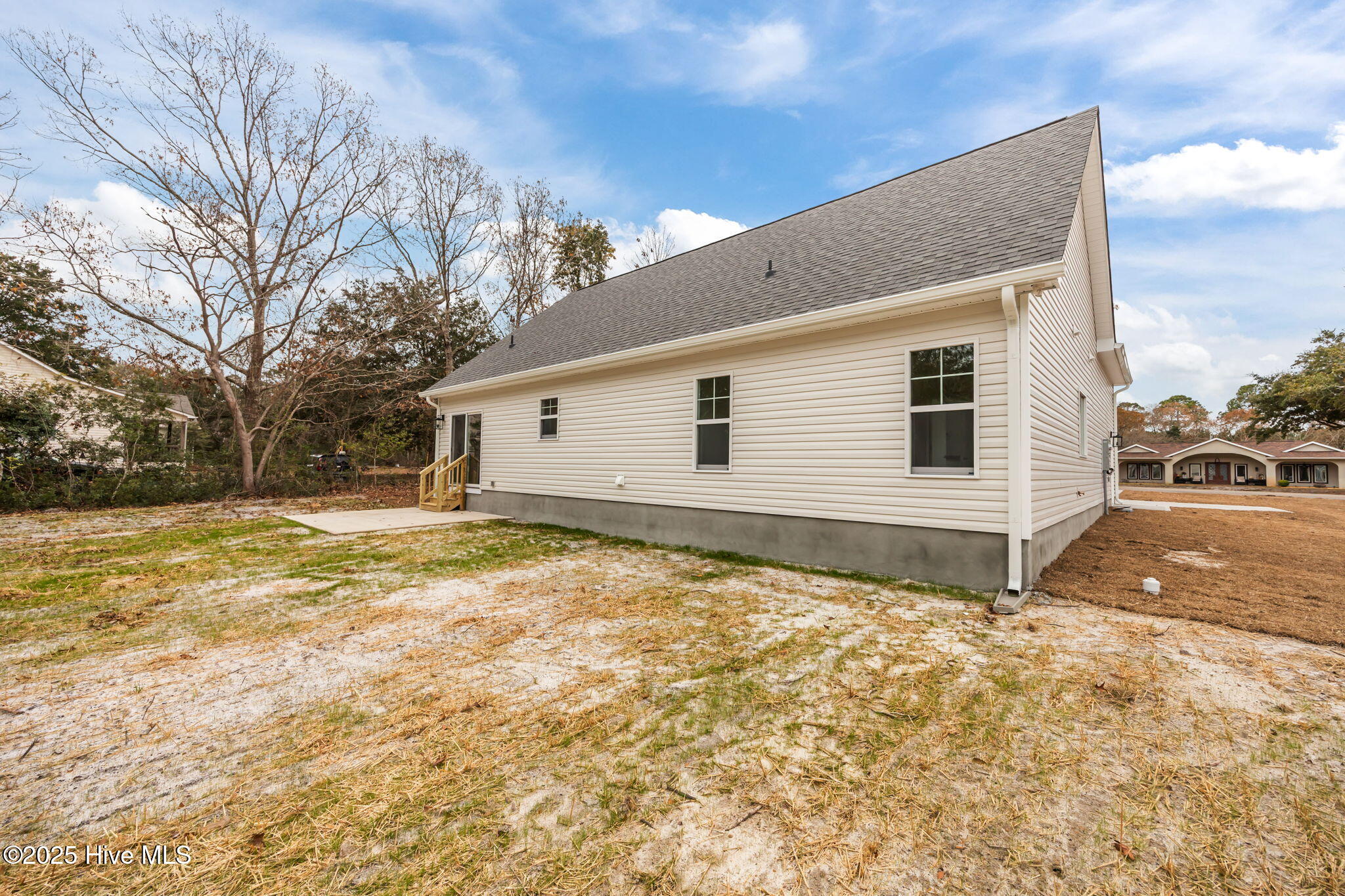 100528591 | Photo 25