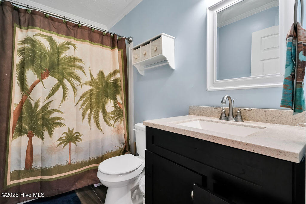 100537845 | Photo 49