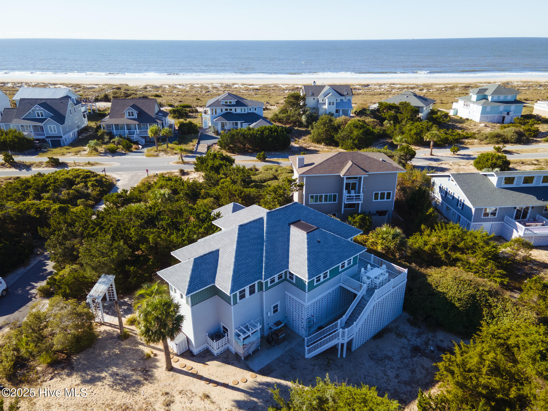 Homes for sale in Bald Head Island, NC | 3 Sea Lavender Ct, Bald Head Island, NC 28461 | MLS# 100539936