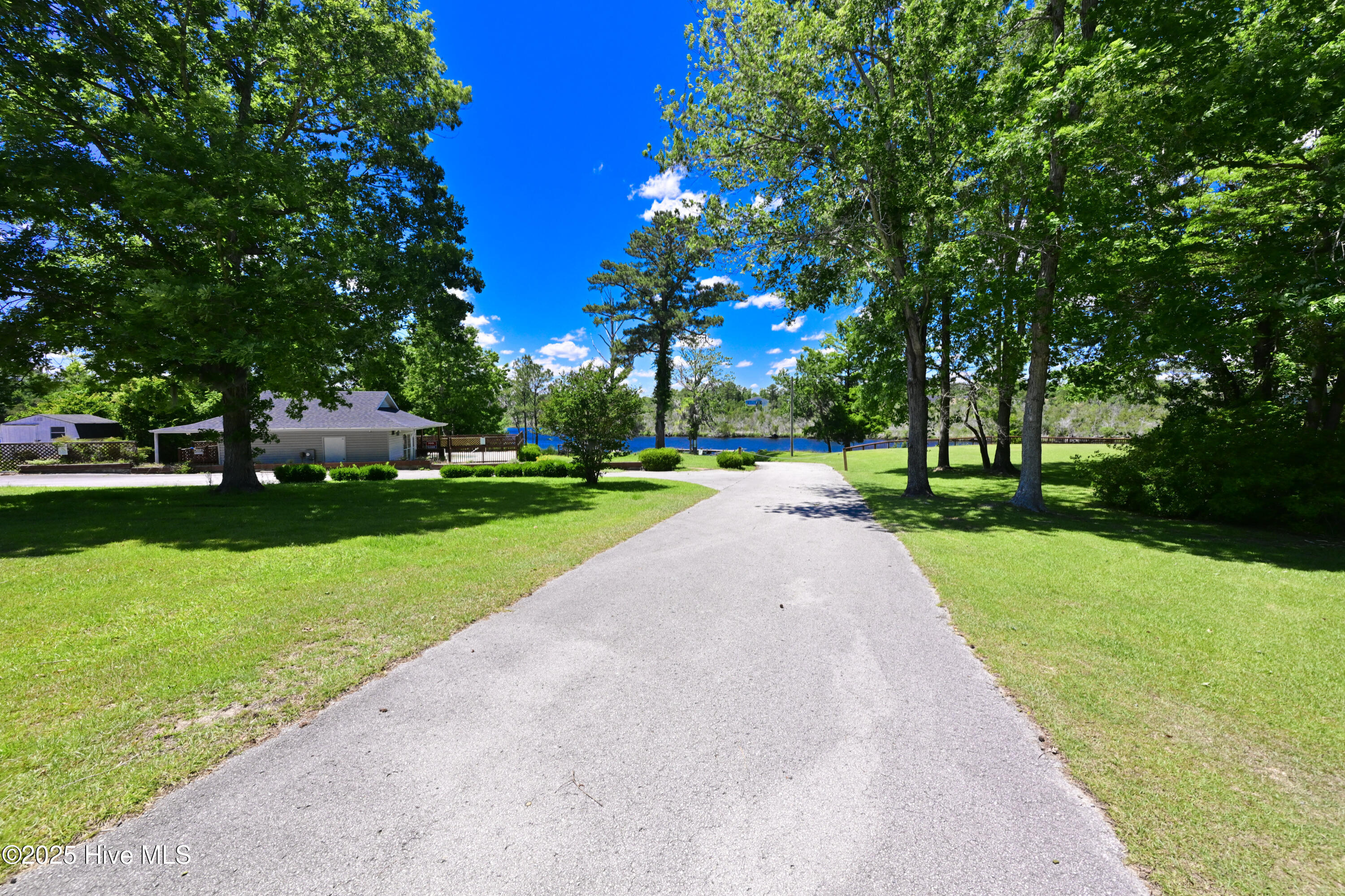 100523748 | Photo 58