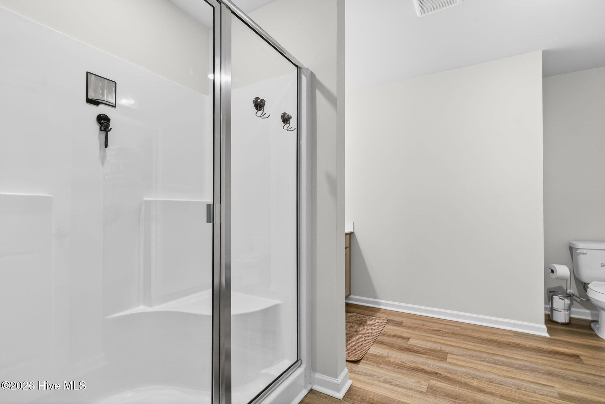 100556133 | Photo 45