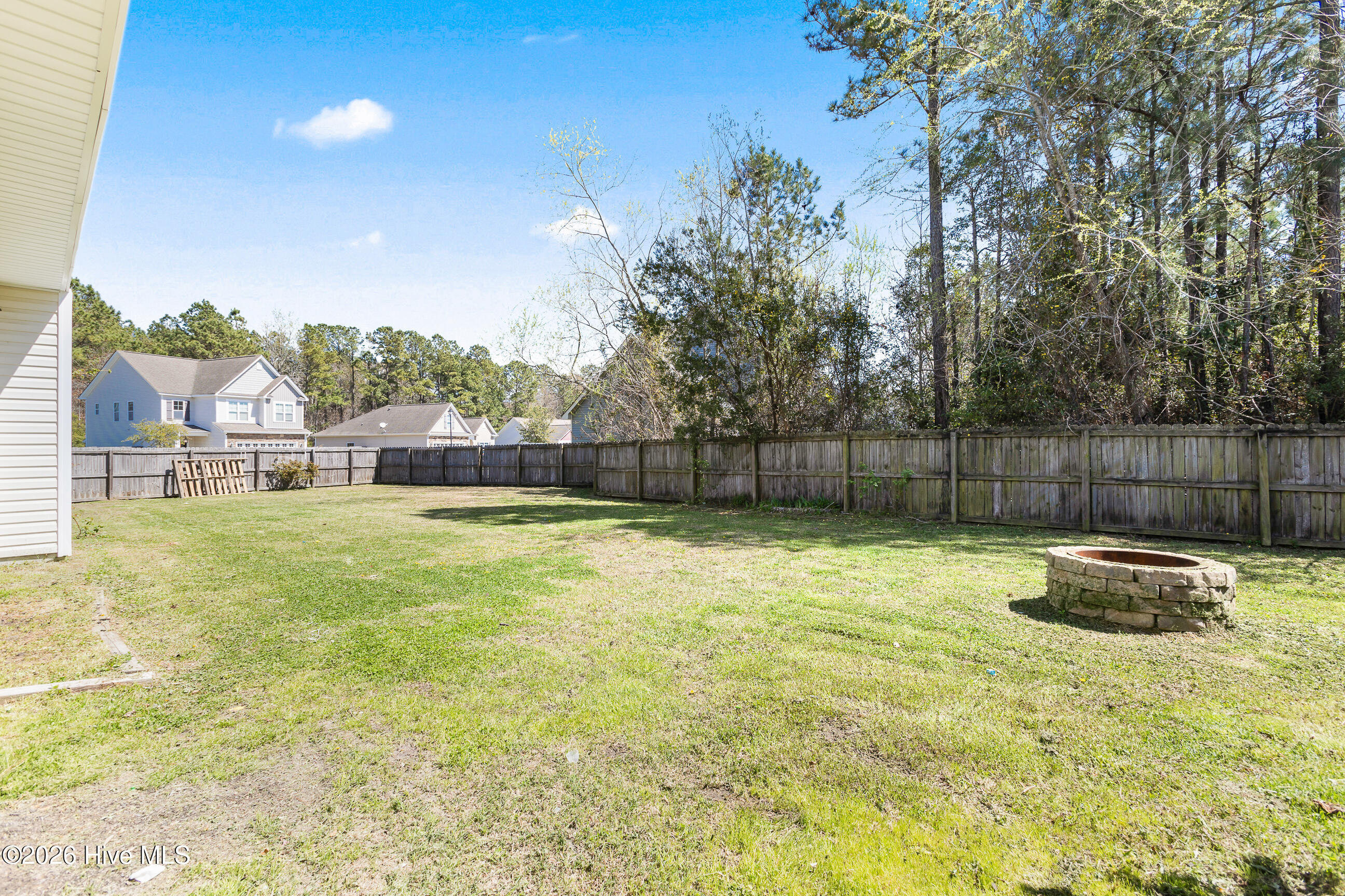 100562604 | Photo 44