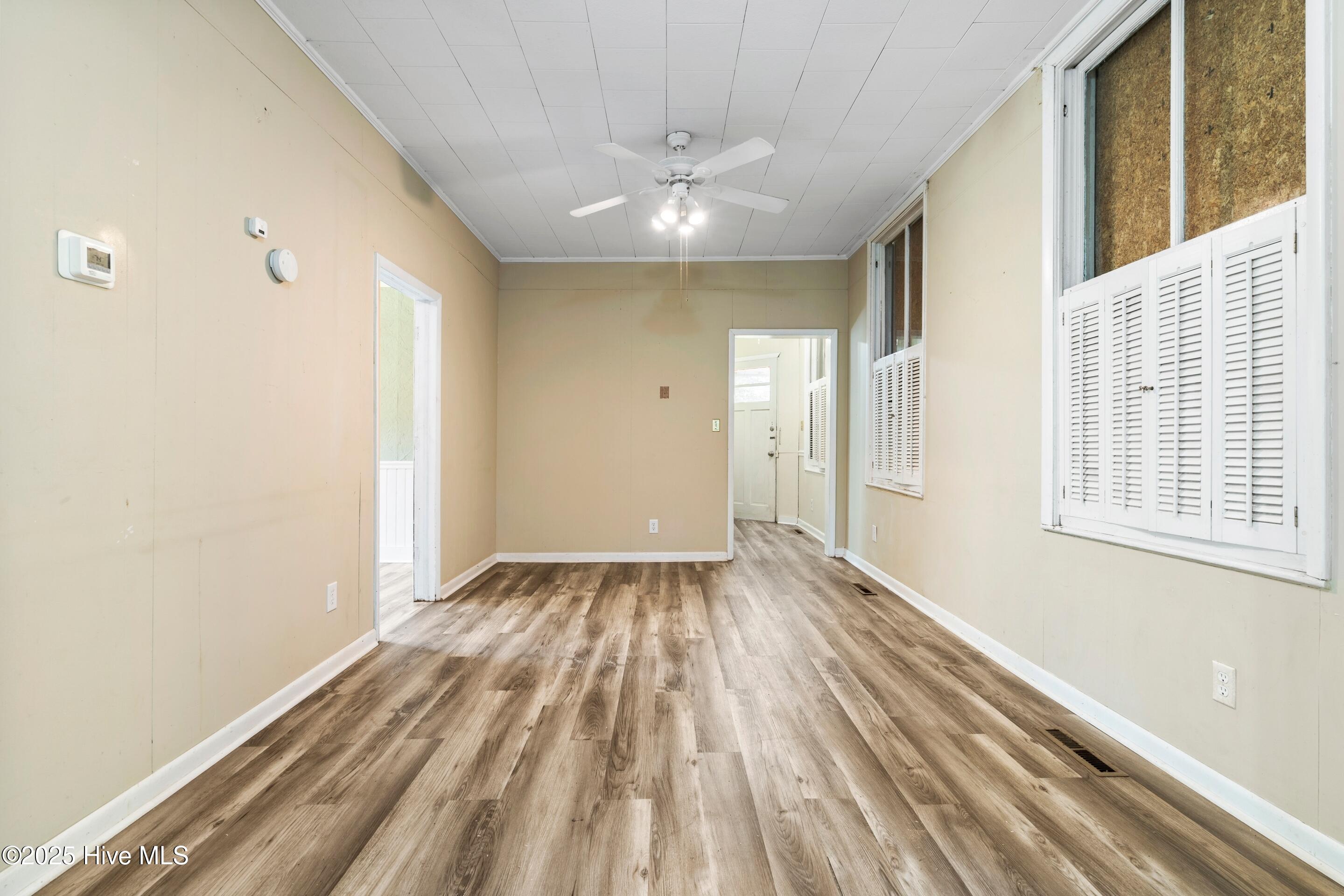 100513299 | Photo 15