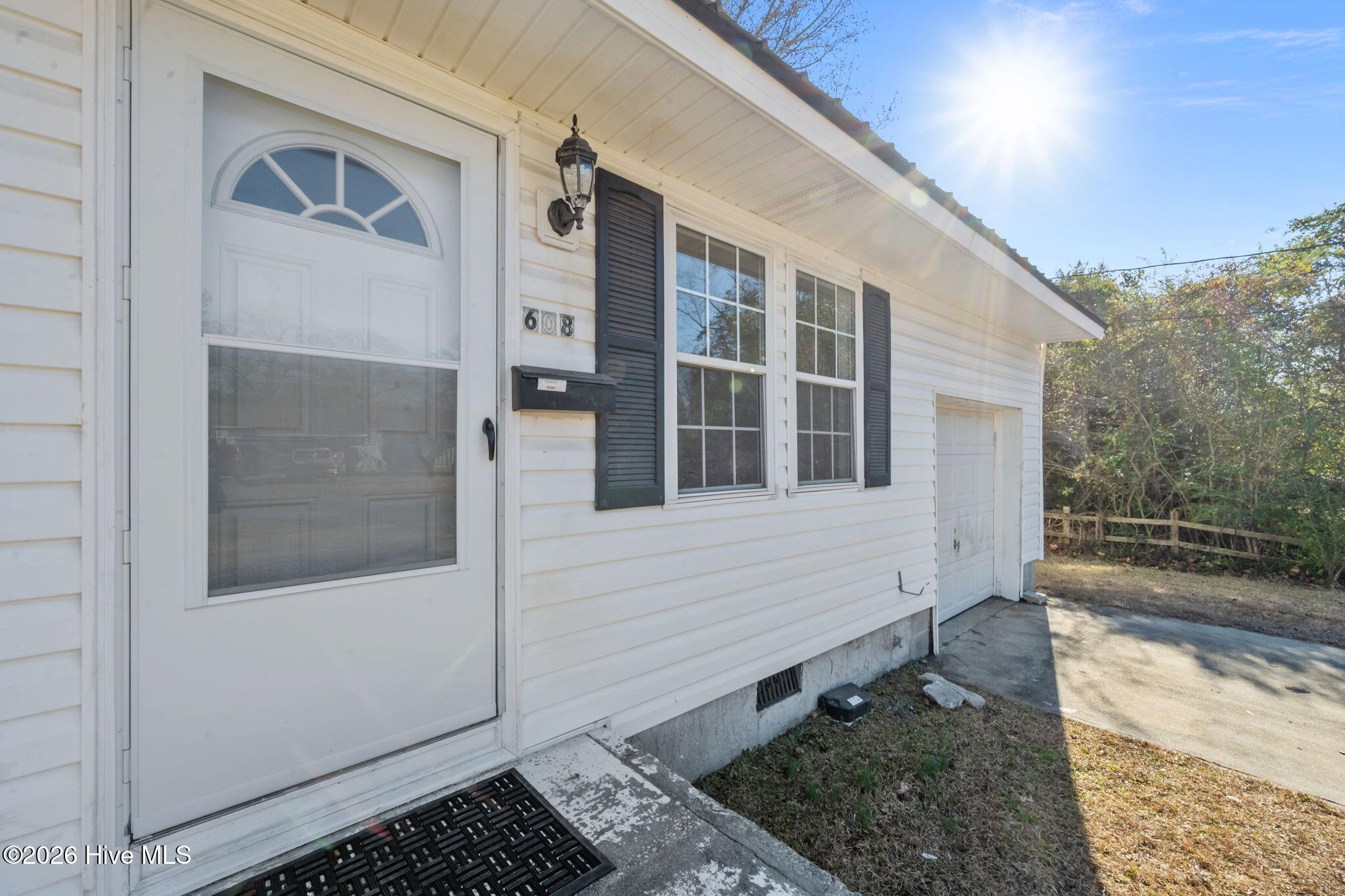 100547538 | Photo 41