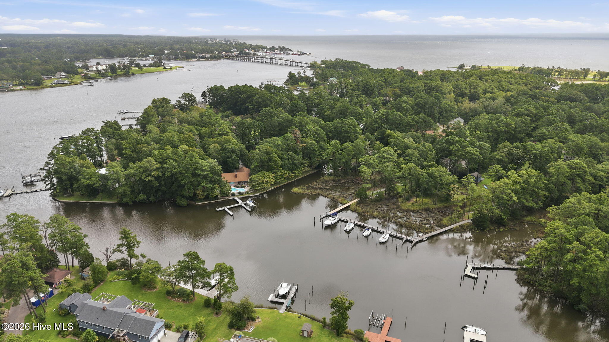 6001 Mainsail Point Road,Oriental
