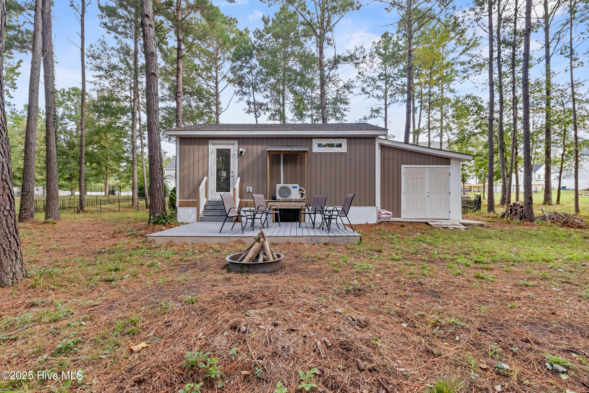 100536261 | Photo 58