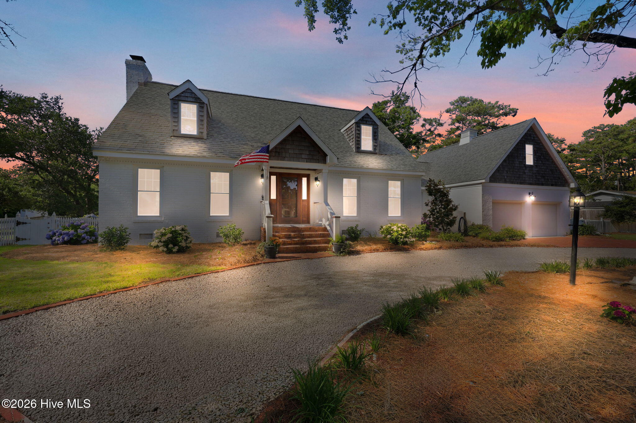 218 Lands End Road,Morehead City