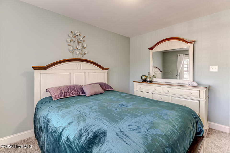 100548906 | Photo 31