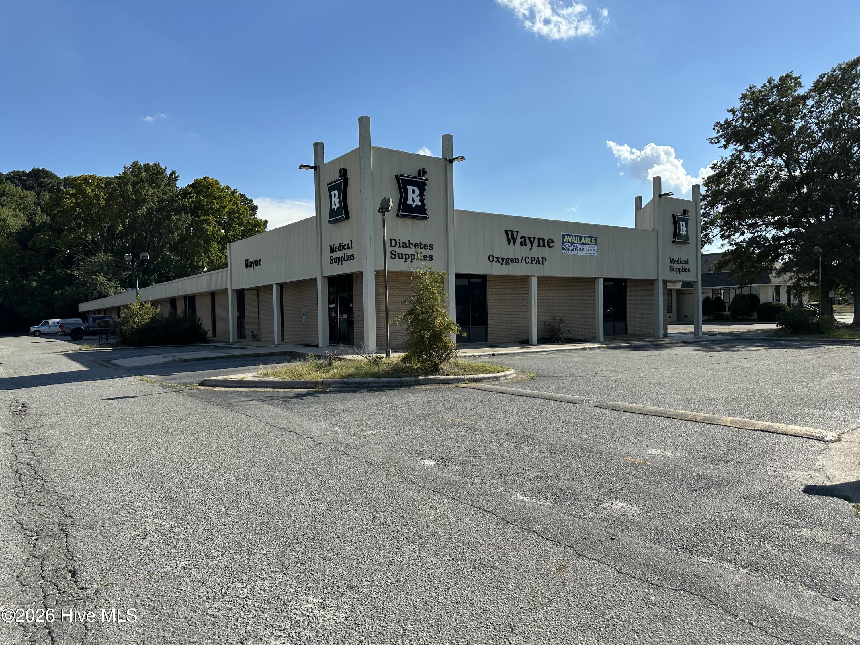 Exterior photo of 2302 Wayne Memorial Drive, Goldsboro, NC 27534. MLS: 100602903