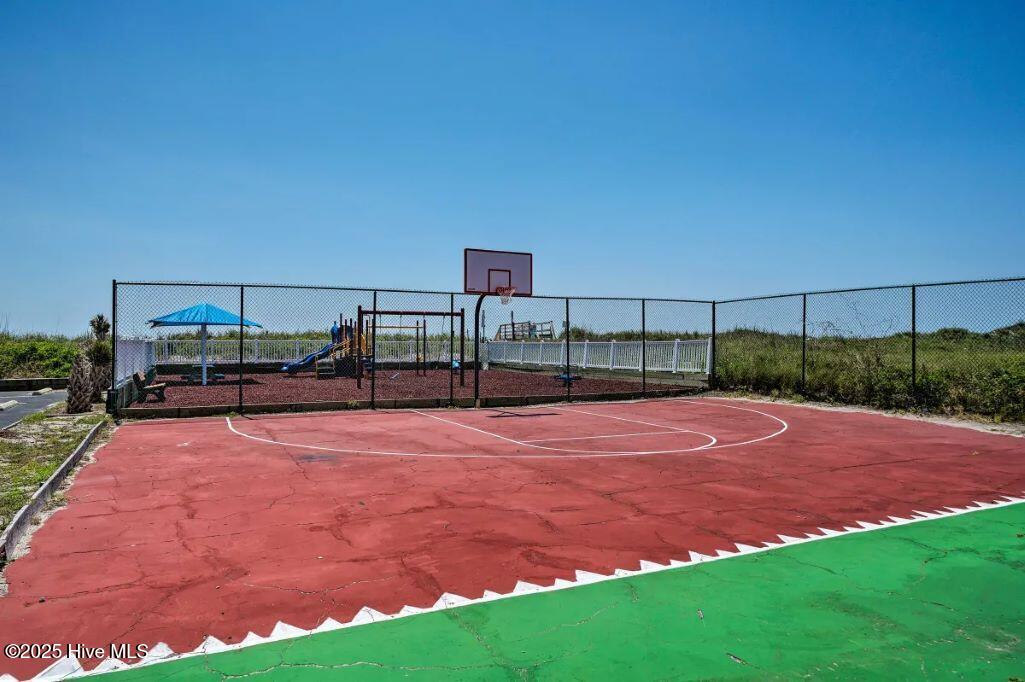 100541953 | Photo 32