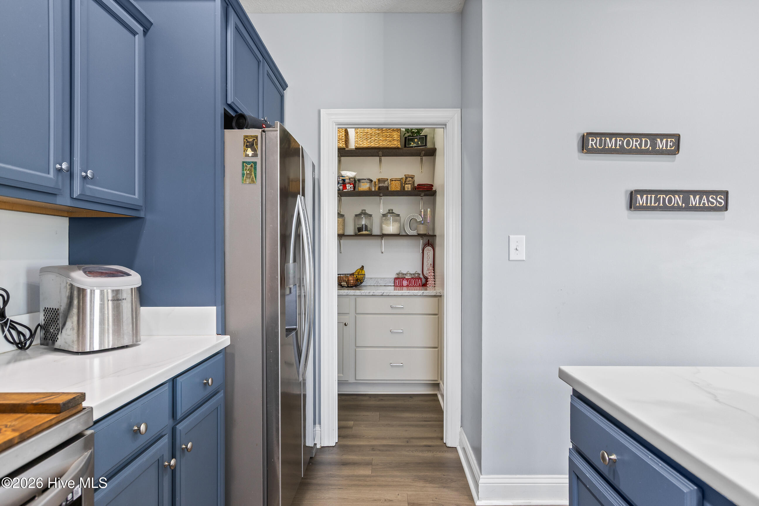 100556437 | Photo 15