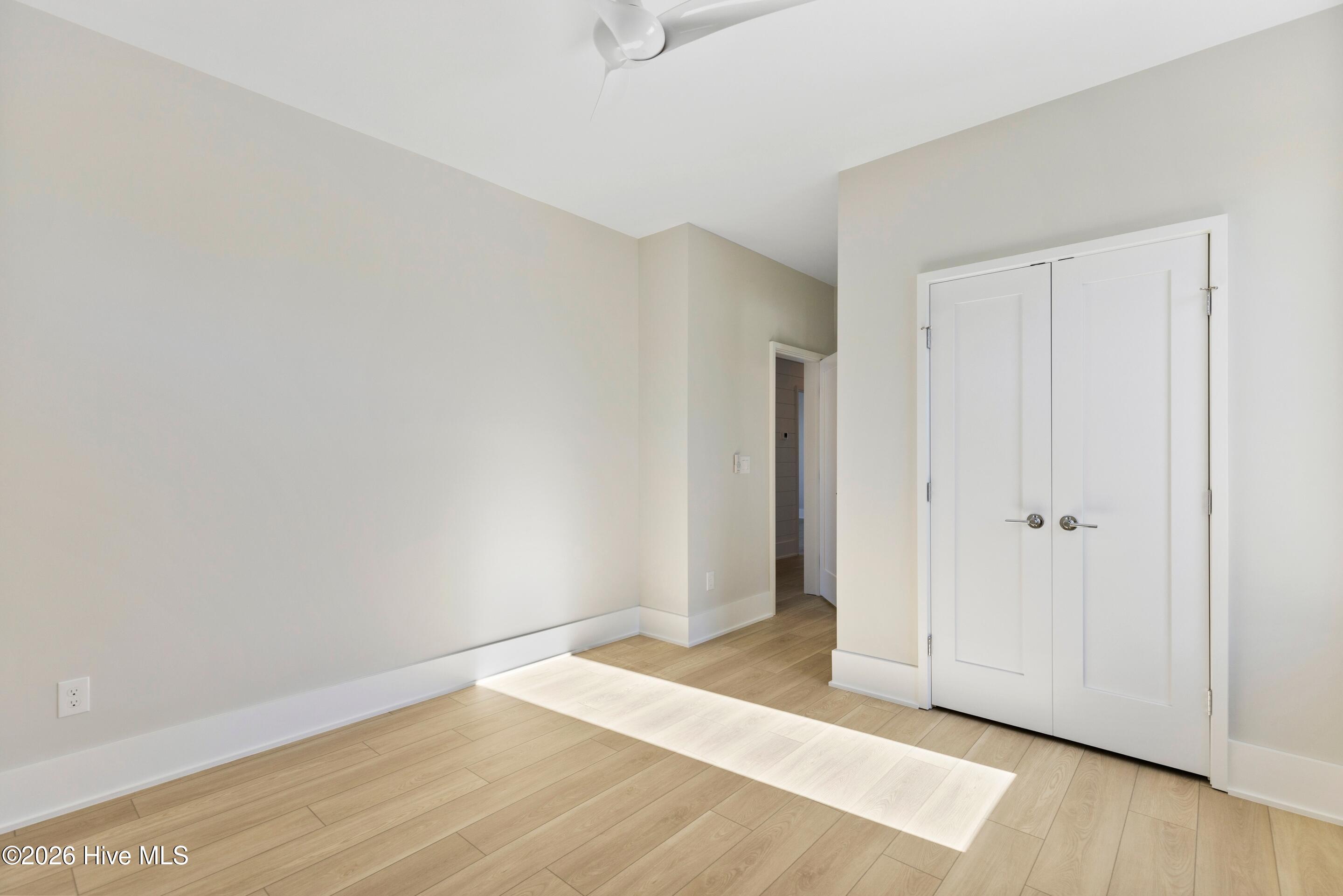 100545146 | Photo 26