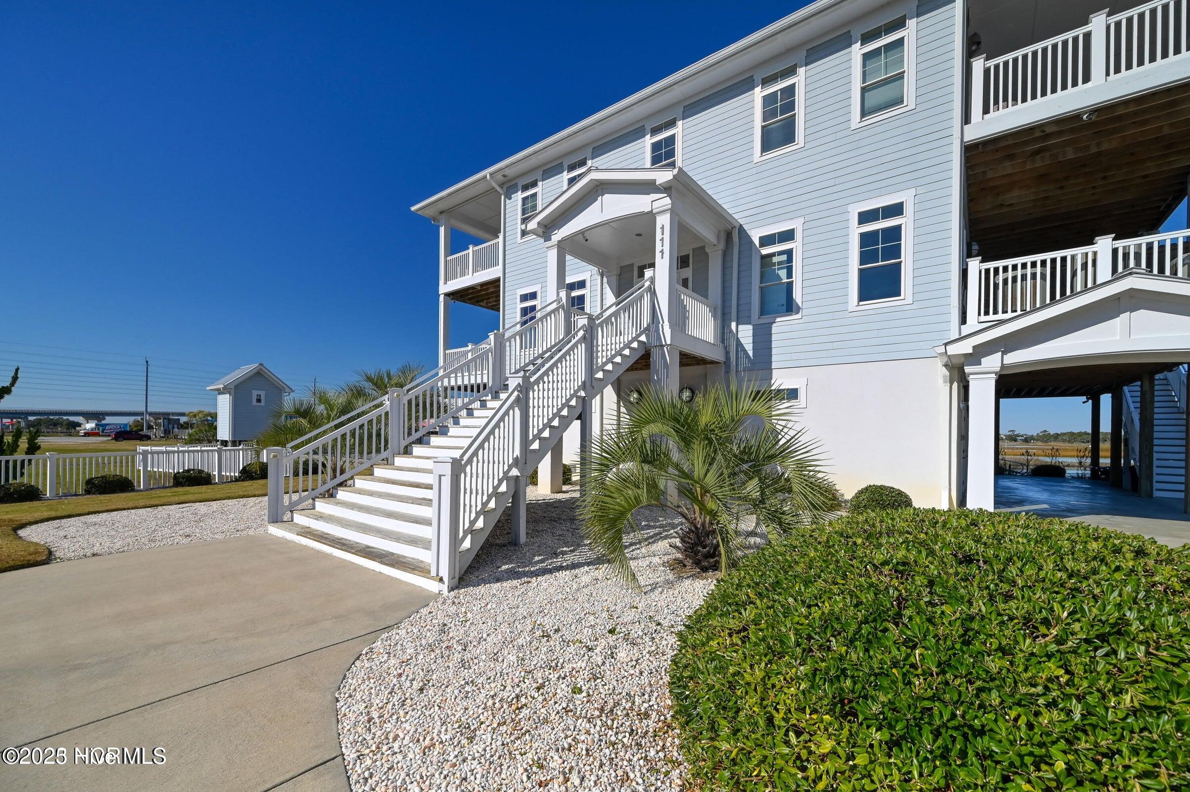 100514577 | Photo 17