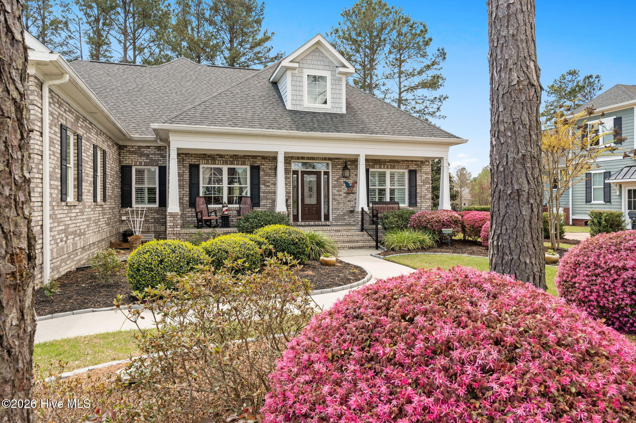 100549757 | Photo 61