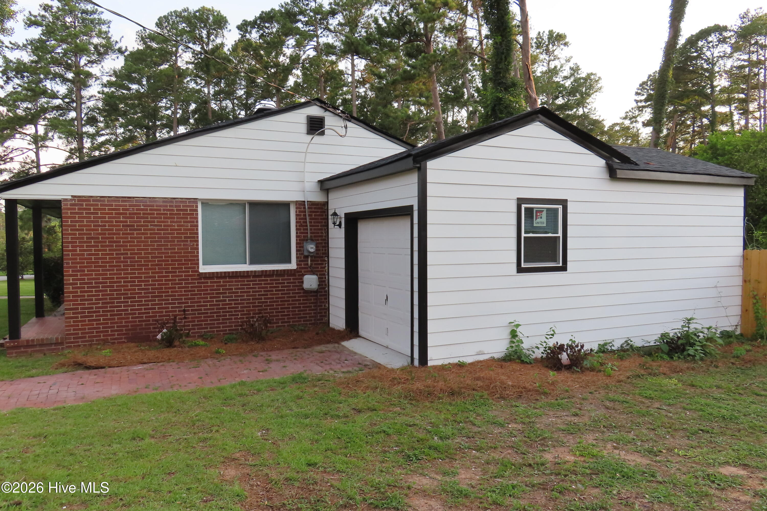Side View, single garage
