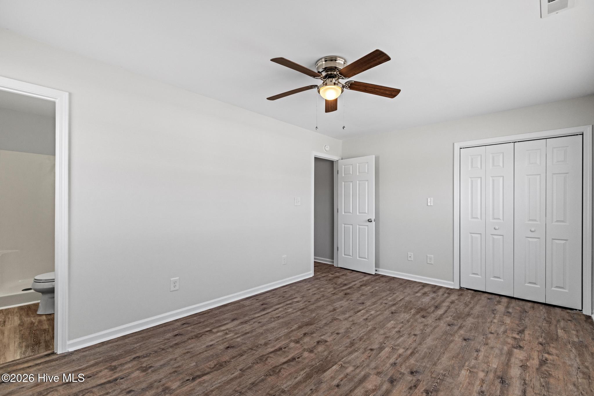 100557446 | Photo 13