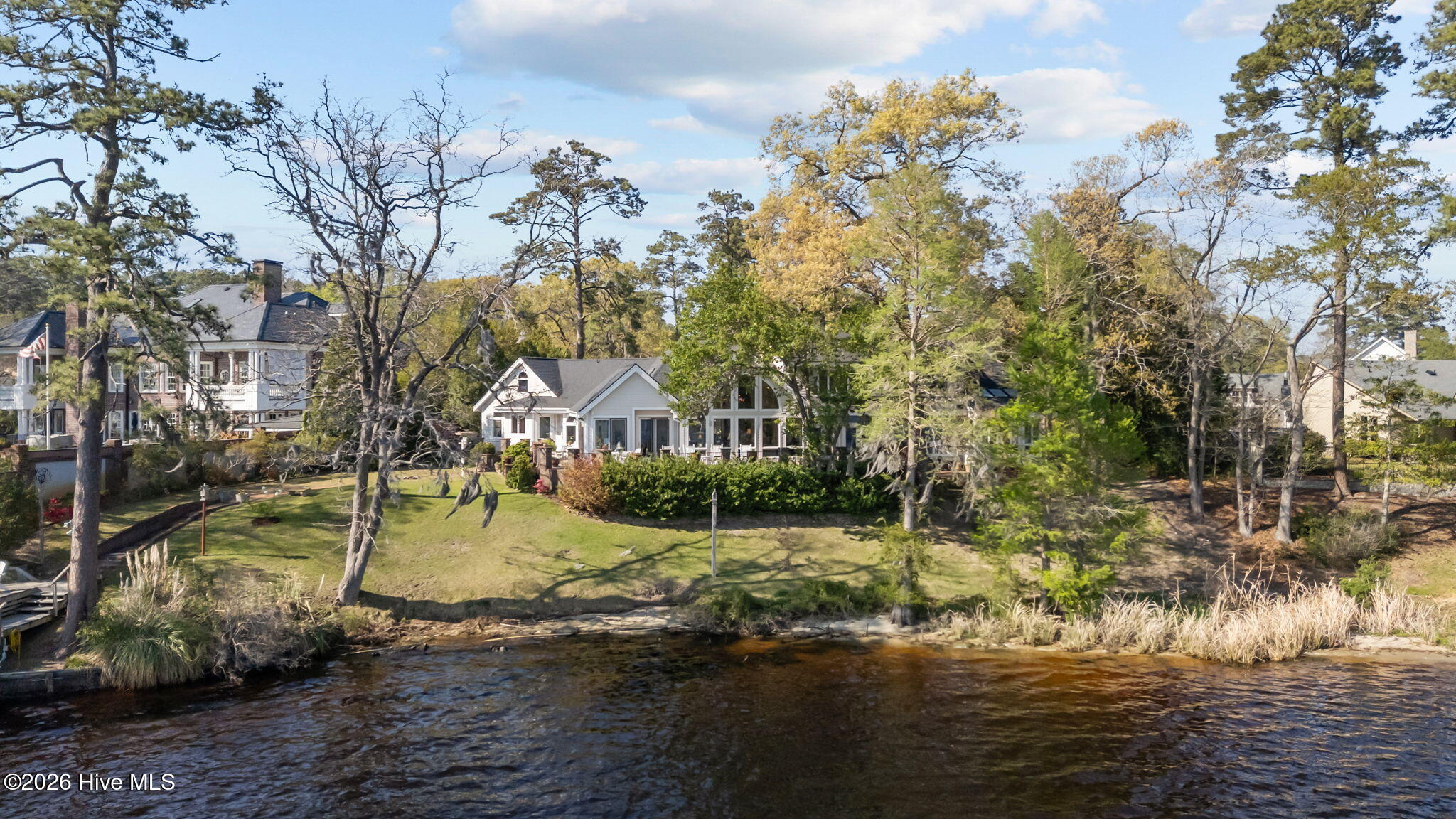 211 Wilson Point Road,Trent Woods