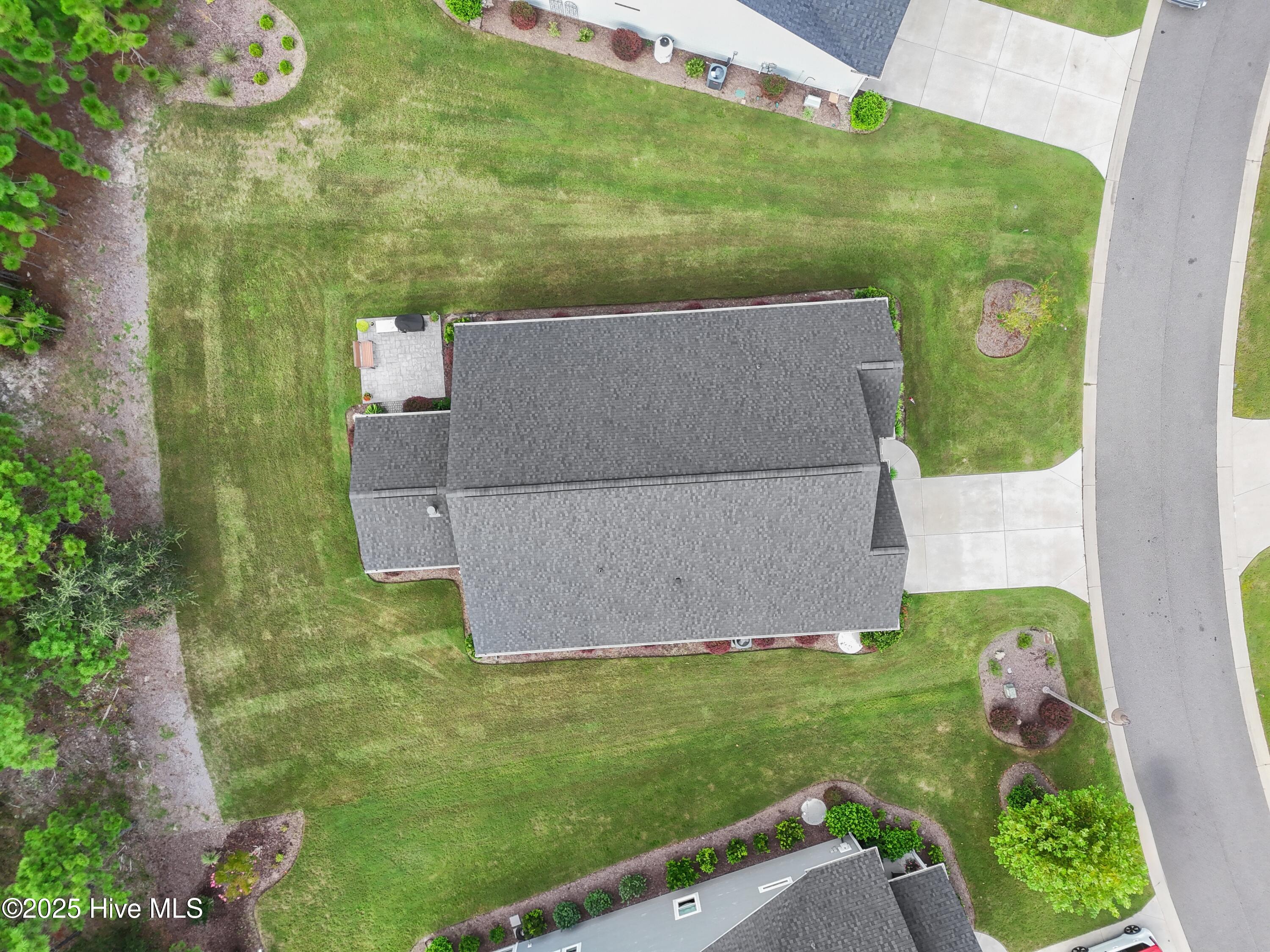 100527961 | Photo 34