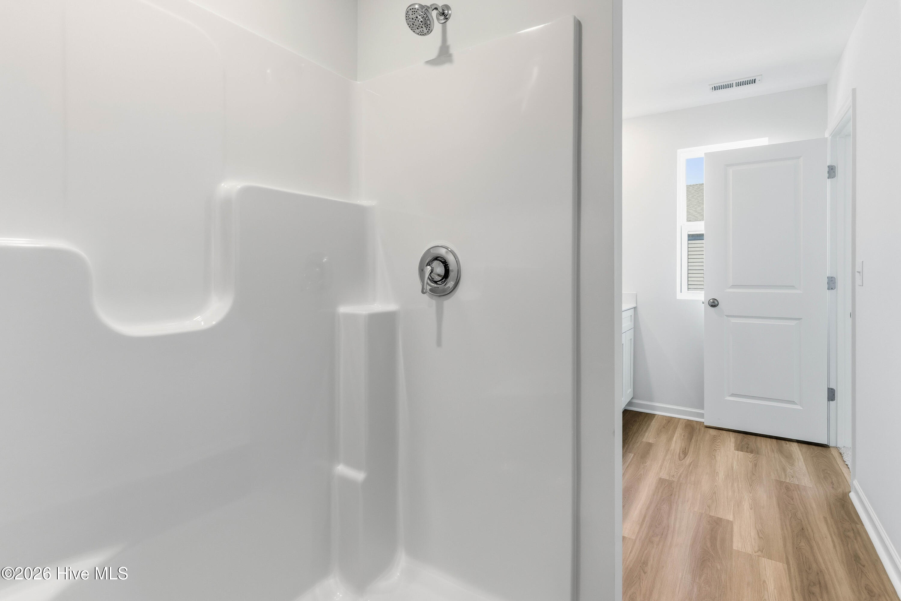 100541356 | Photo 17