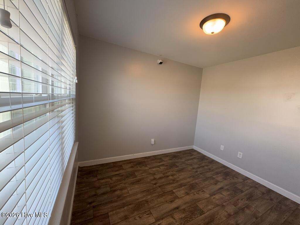 100563176 | Photo 23