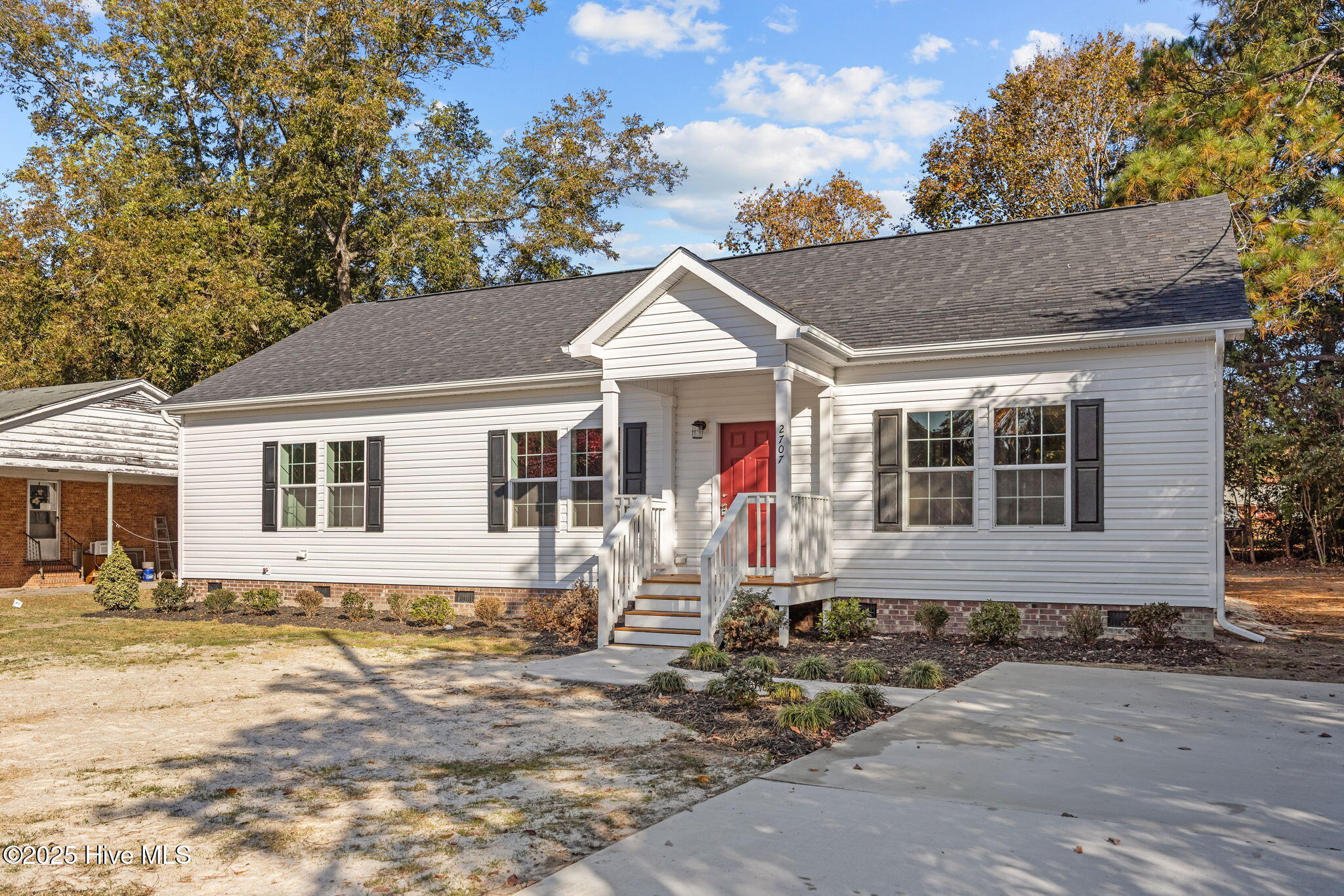 Homes for sale in Greenville, NC | 2707 Tryon Dr, Greenville, NC 27858 | MLS# 100540467