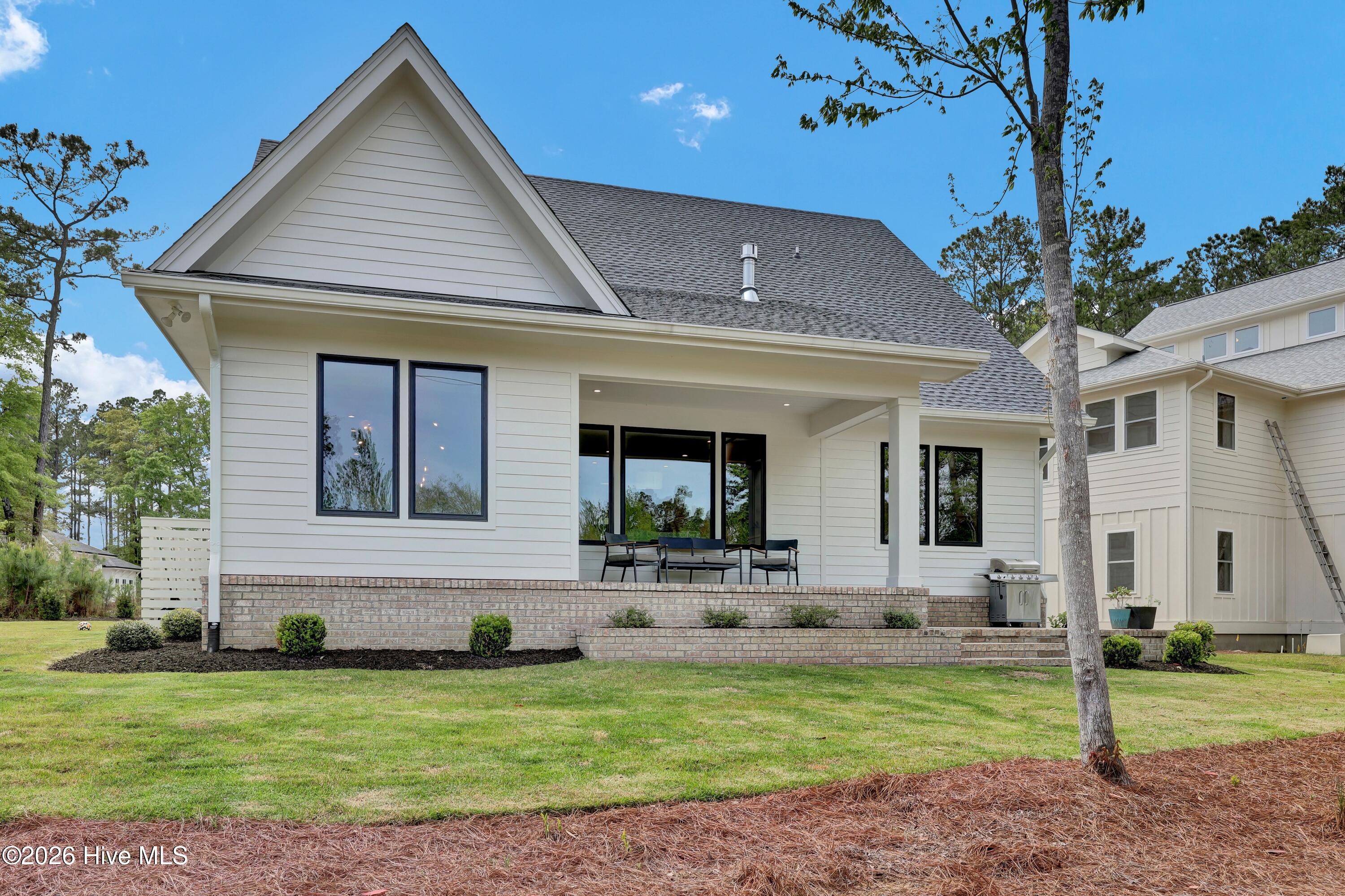 100565656 | Photo 44