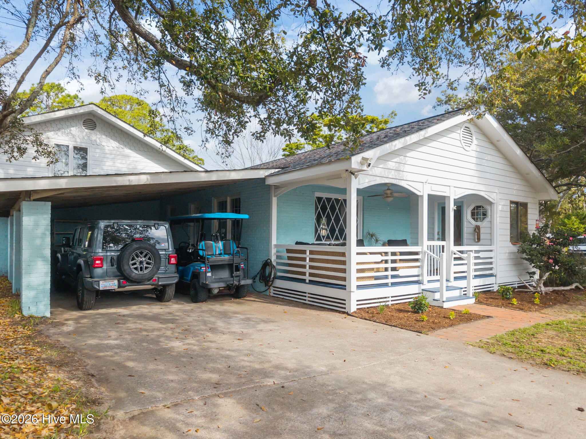 100564624 | Photo 49