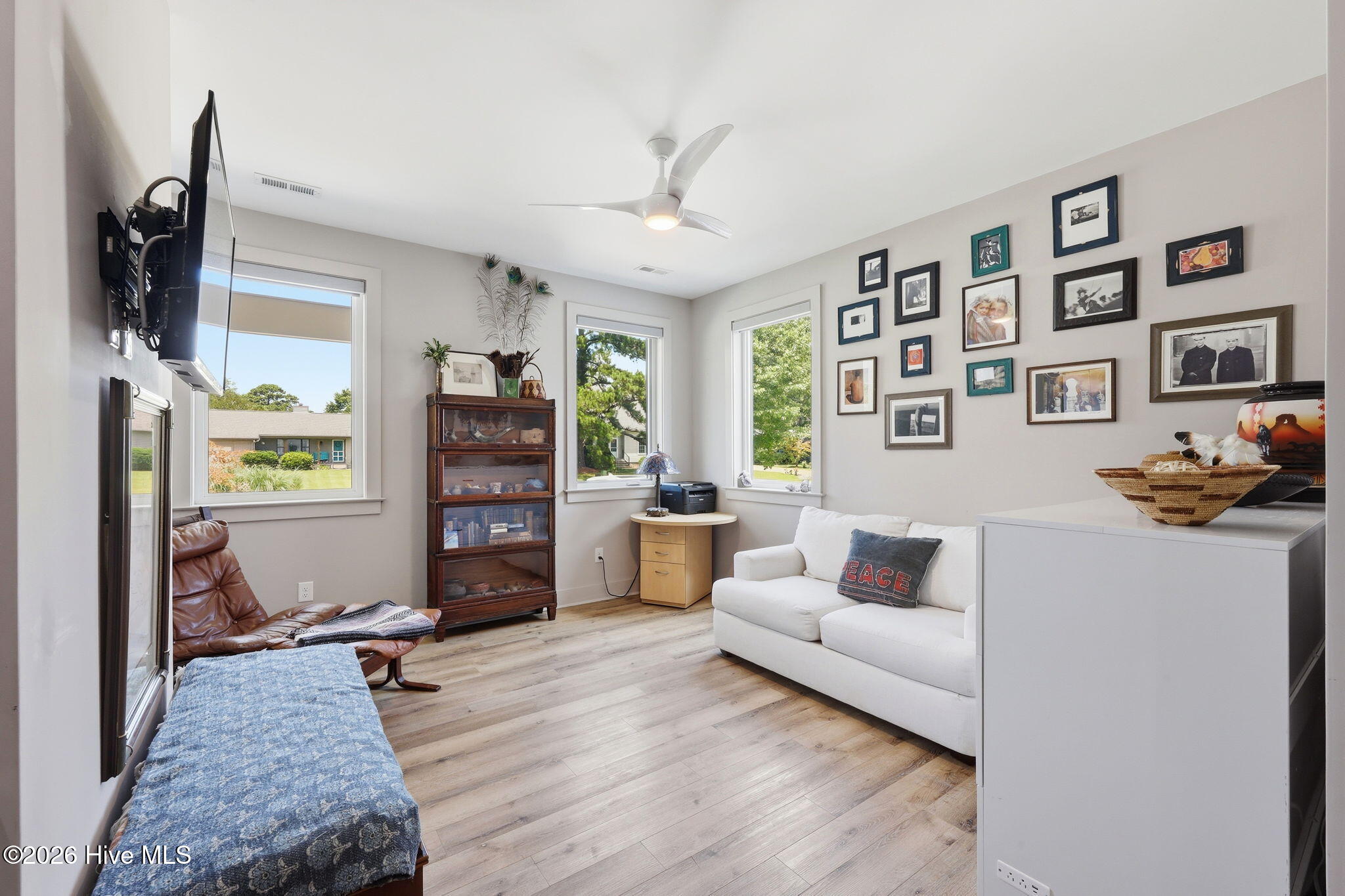 1106 Link Lane,Oriental