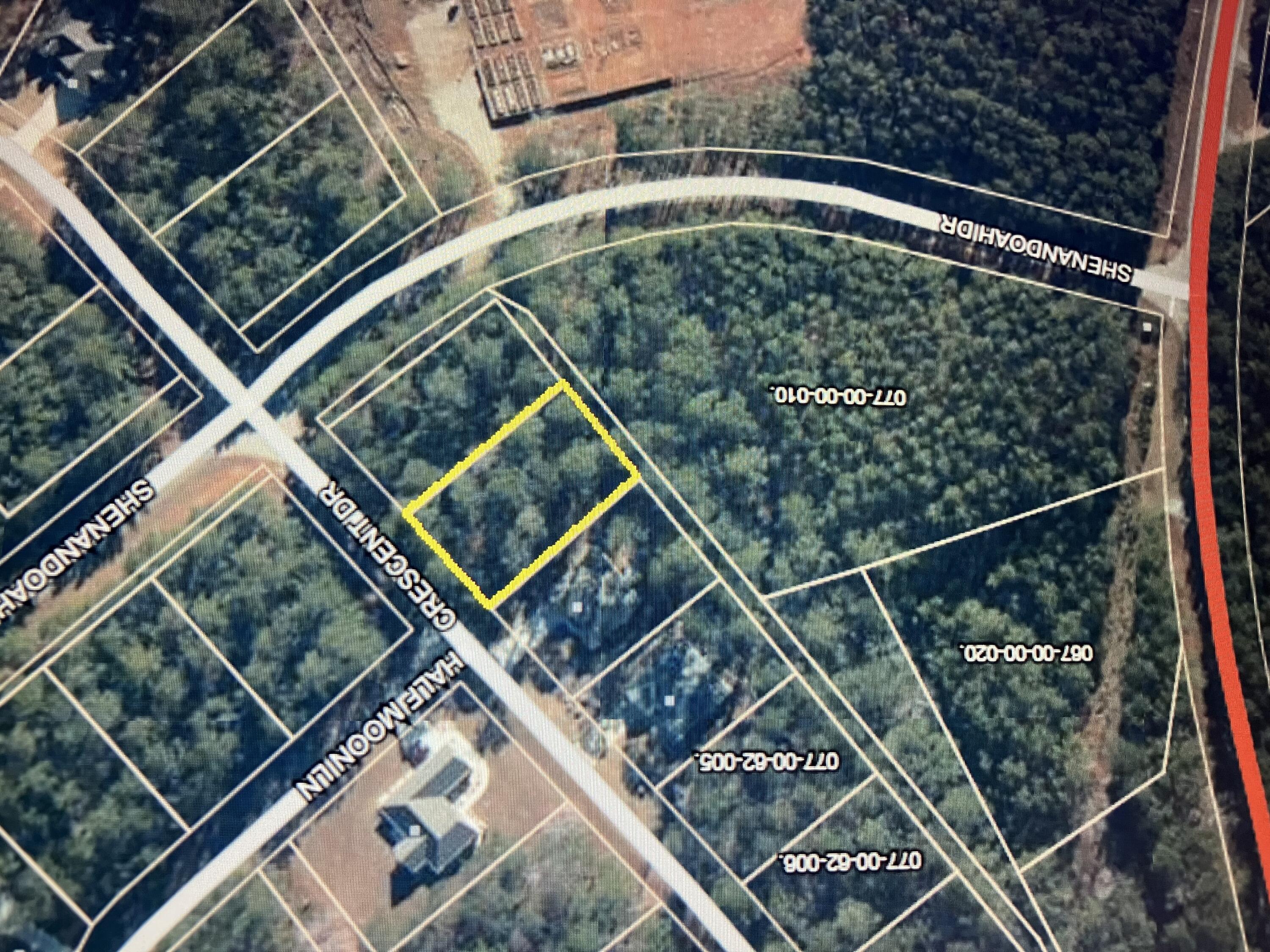 Property at 104 CRESCENT Drive