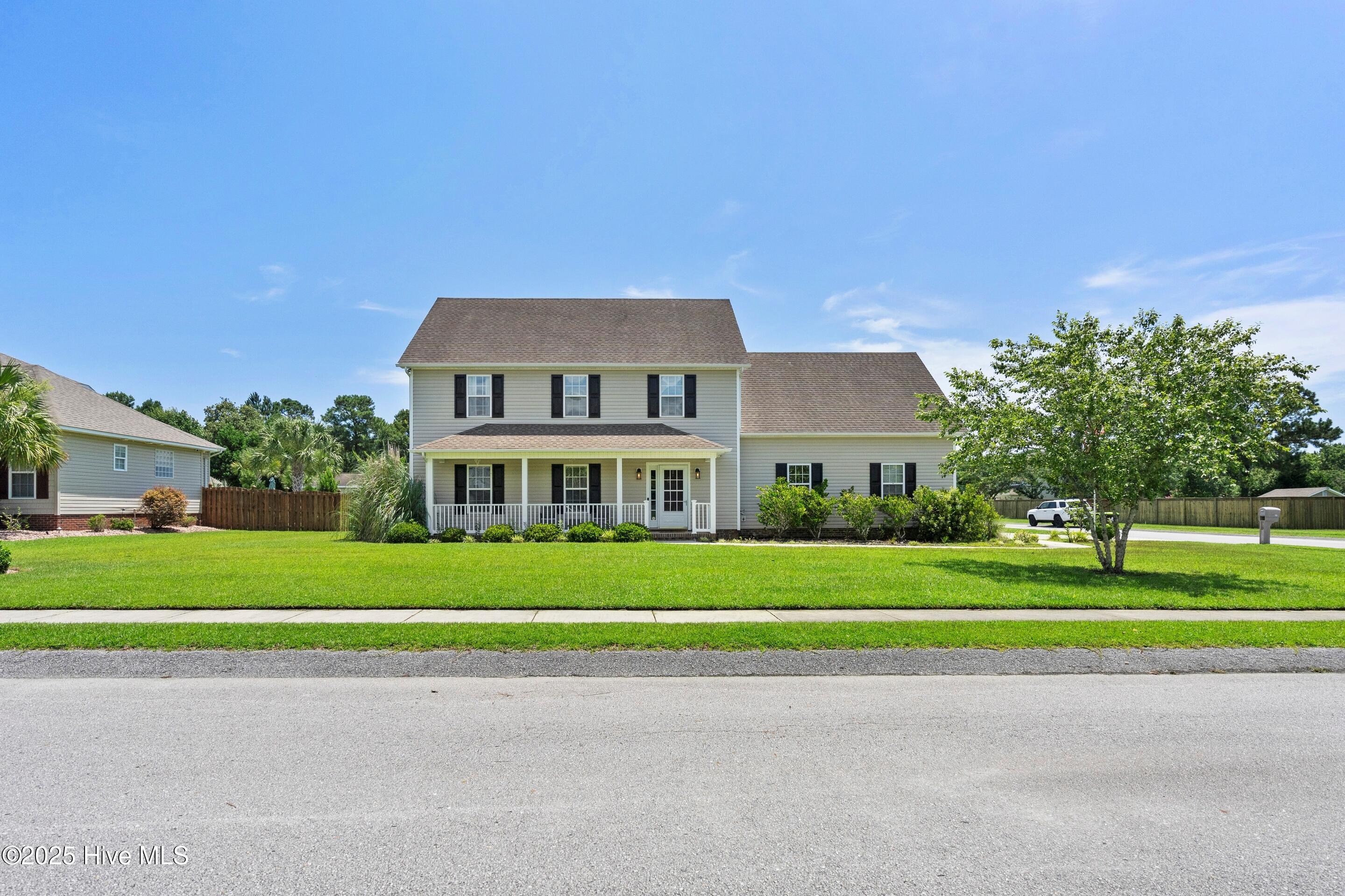 Homes for sale in Swansboro, NC | 120 Cormorant Dr, Swansboro, NC 28584 | MLS# 100518760