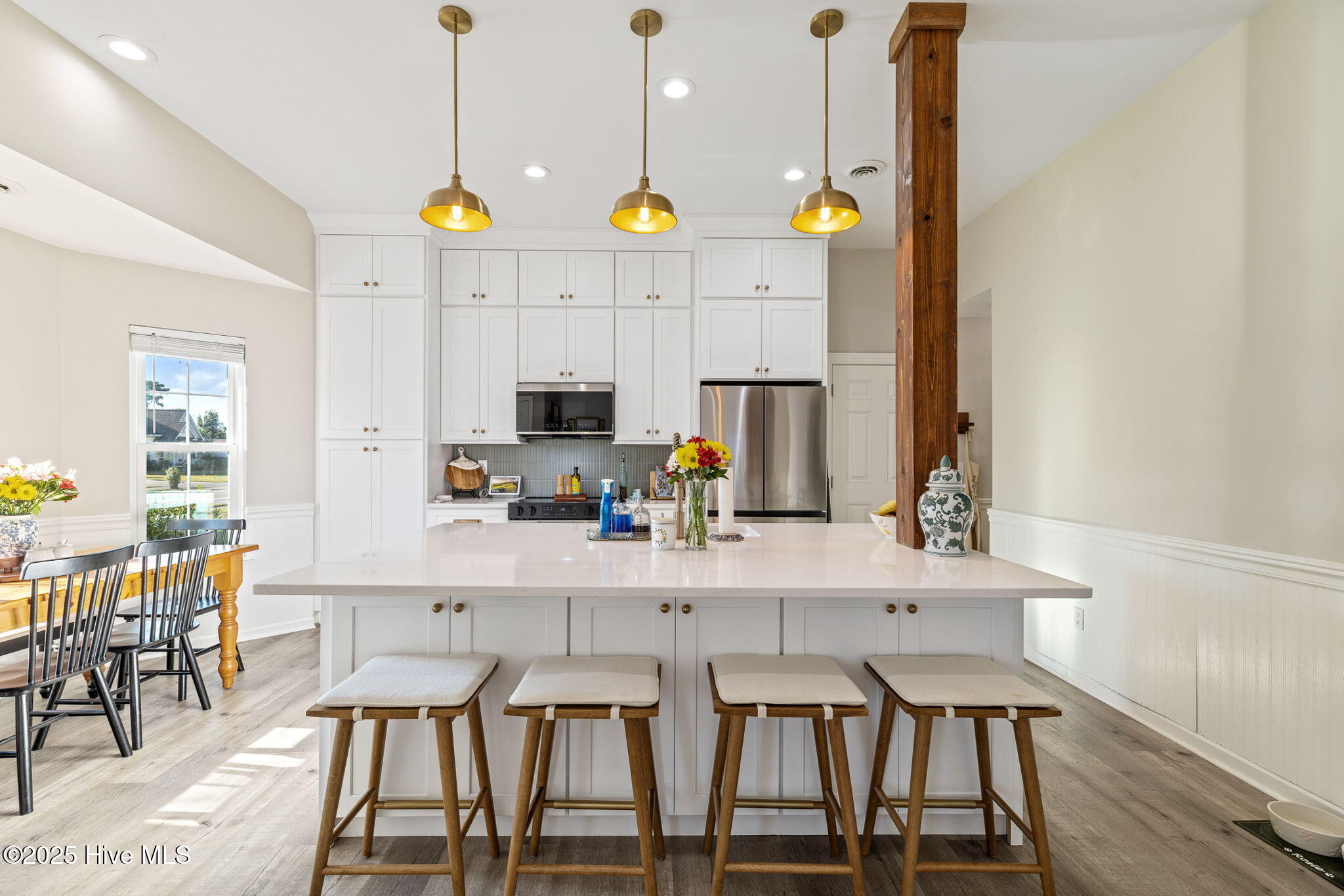 100539678 | Photo 12