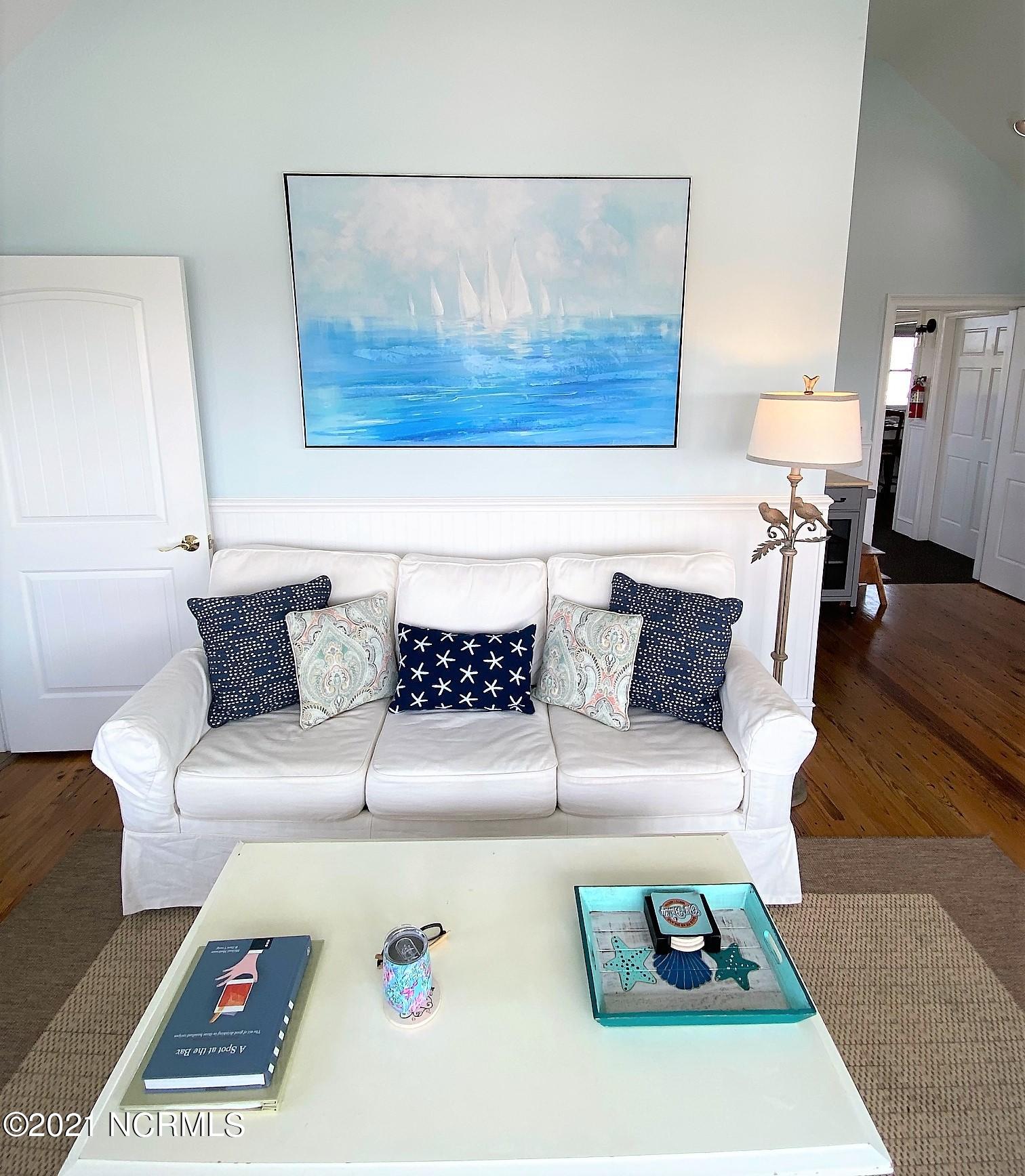 100565014 | Photo 11